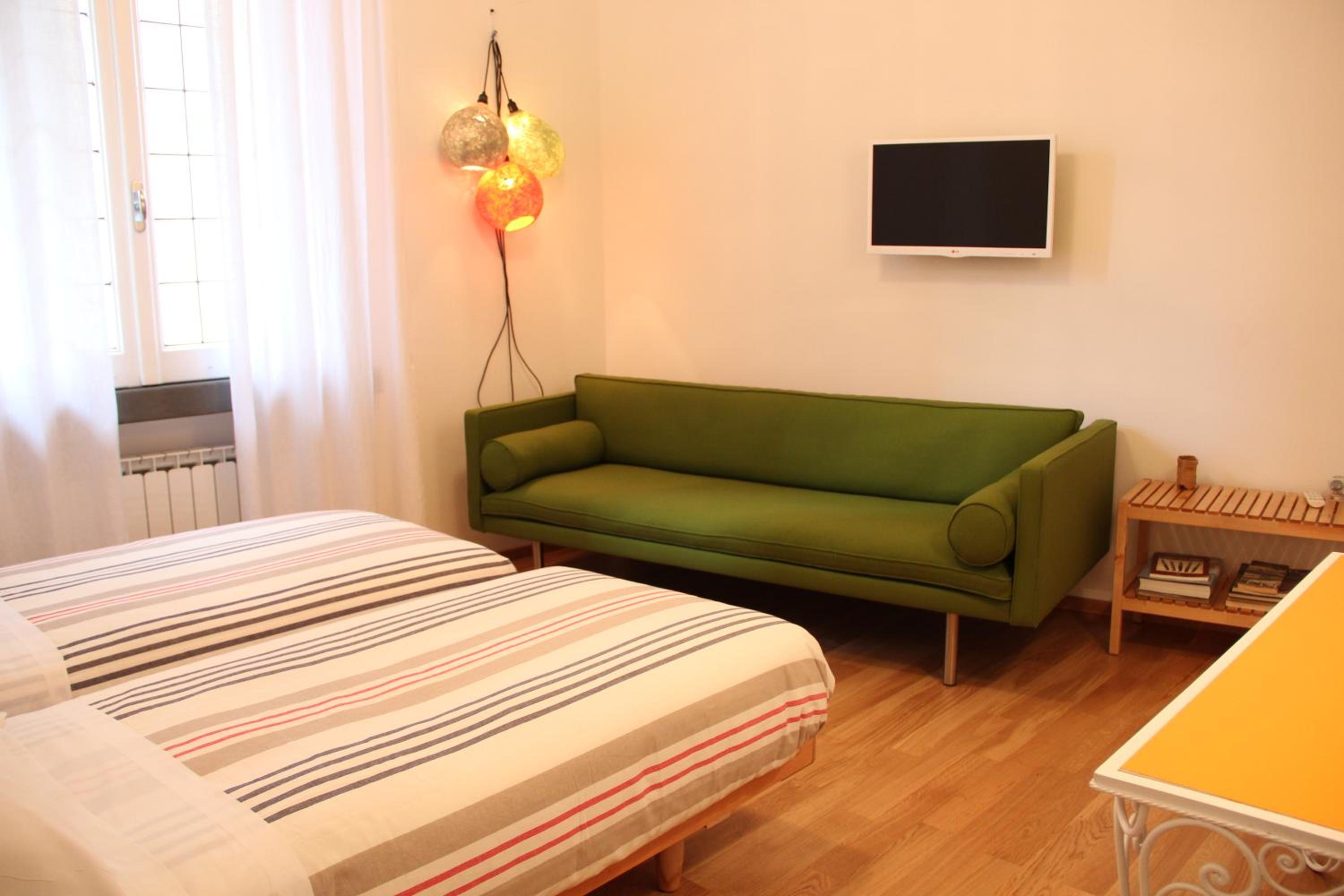 Zip b&b . design in Florence
