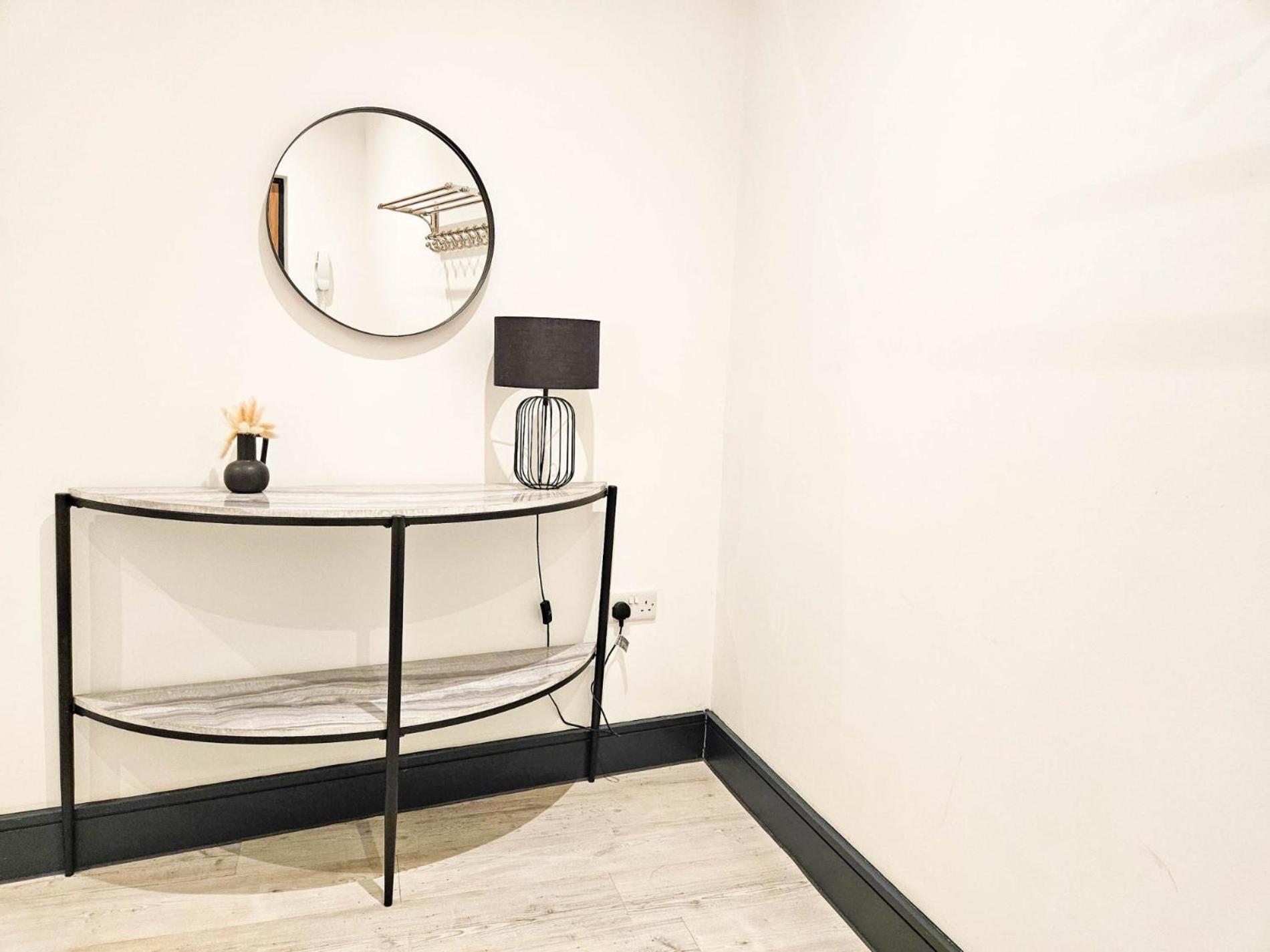 5 Kings Buildings Apartment - Studio - Swansea