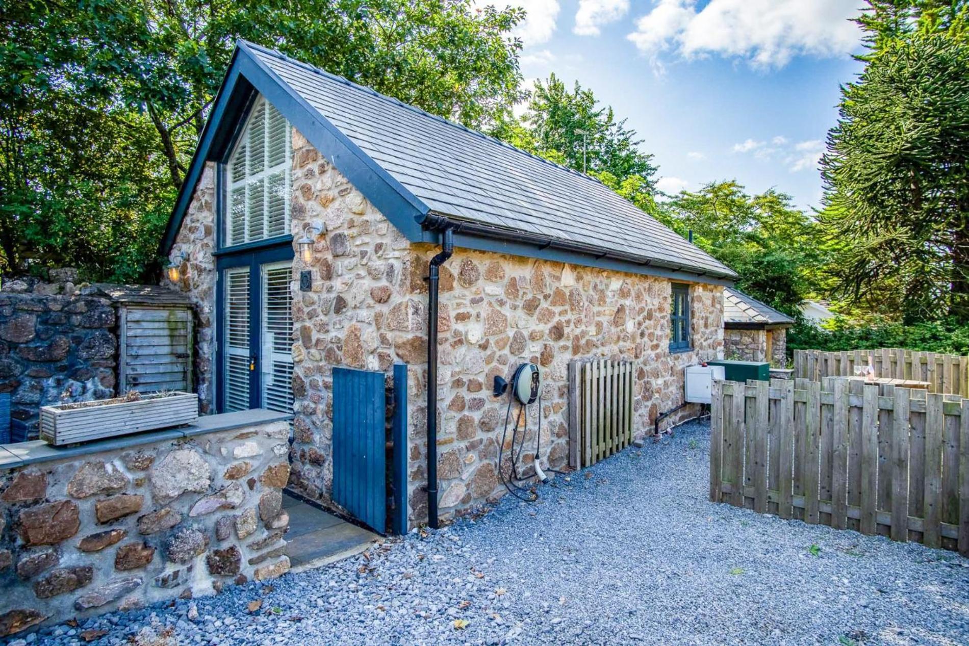 The Old Smithy - 2 Bedroom Cottage - Reynoldston