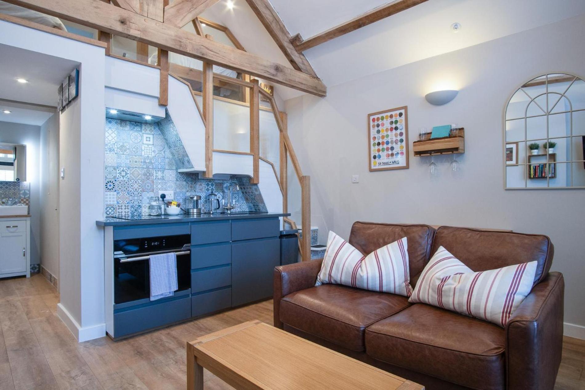 The Old Smithy - 2 Bedroom Cottage - Reynoldston
