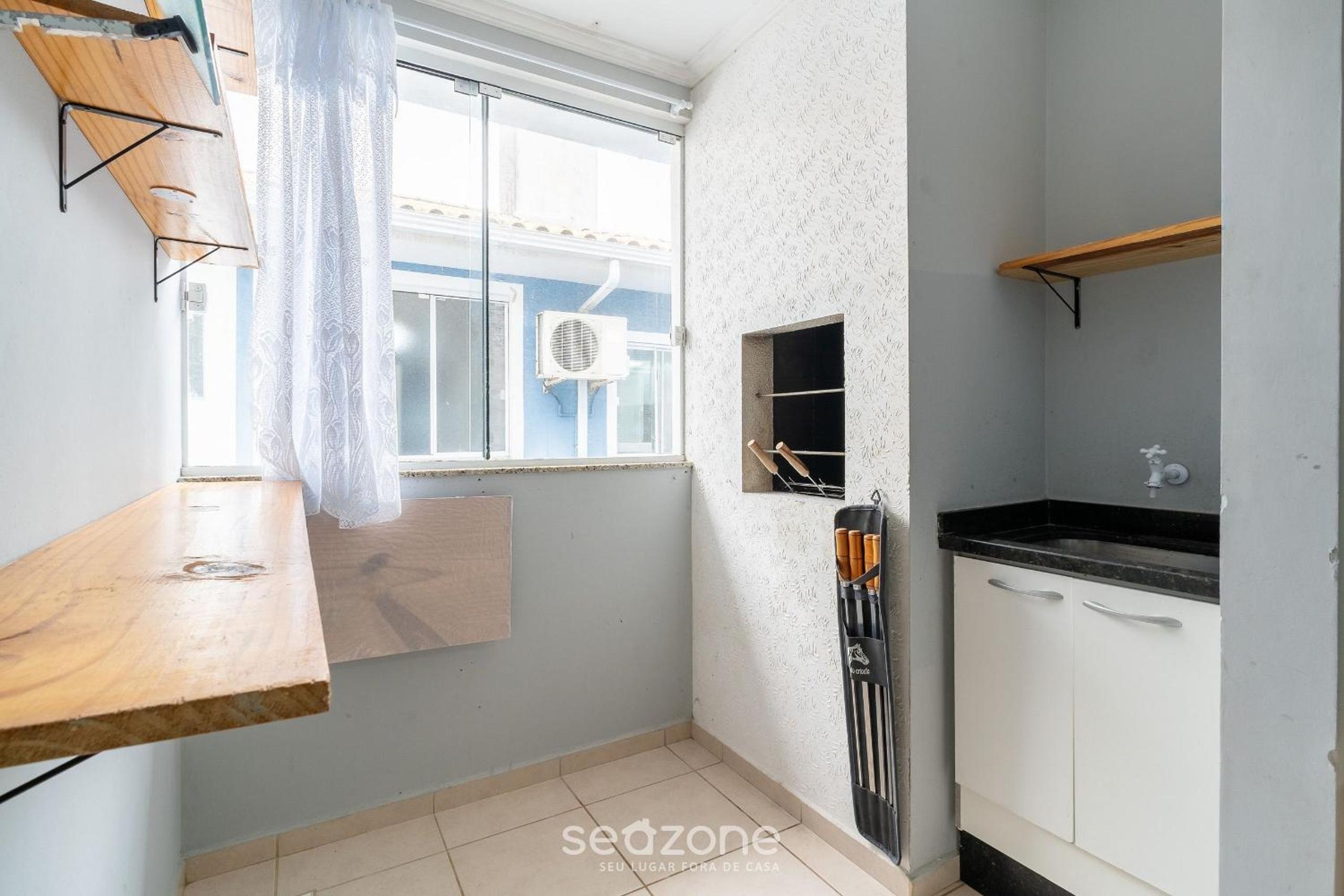 Apartment w/ Barbecue 850m from the Beach ACL0303