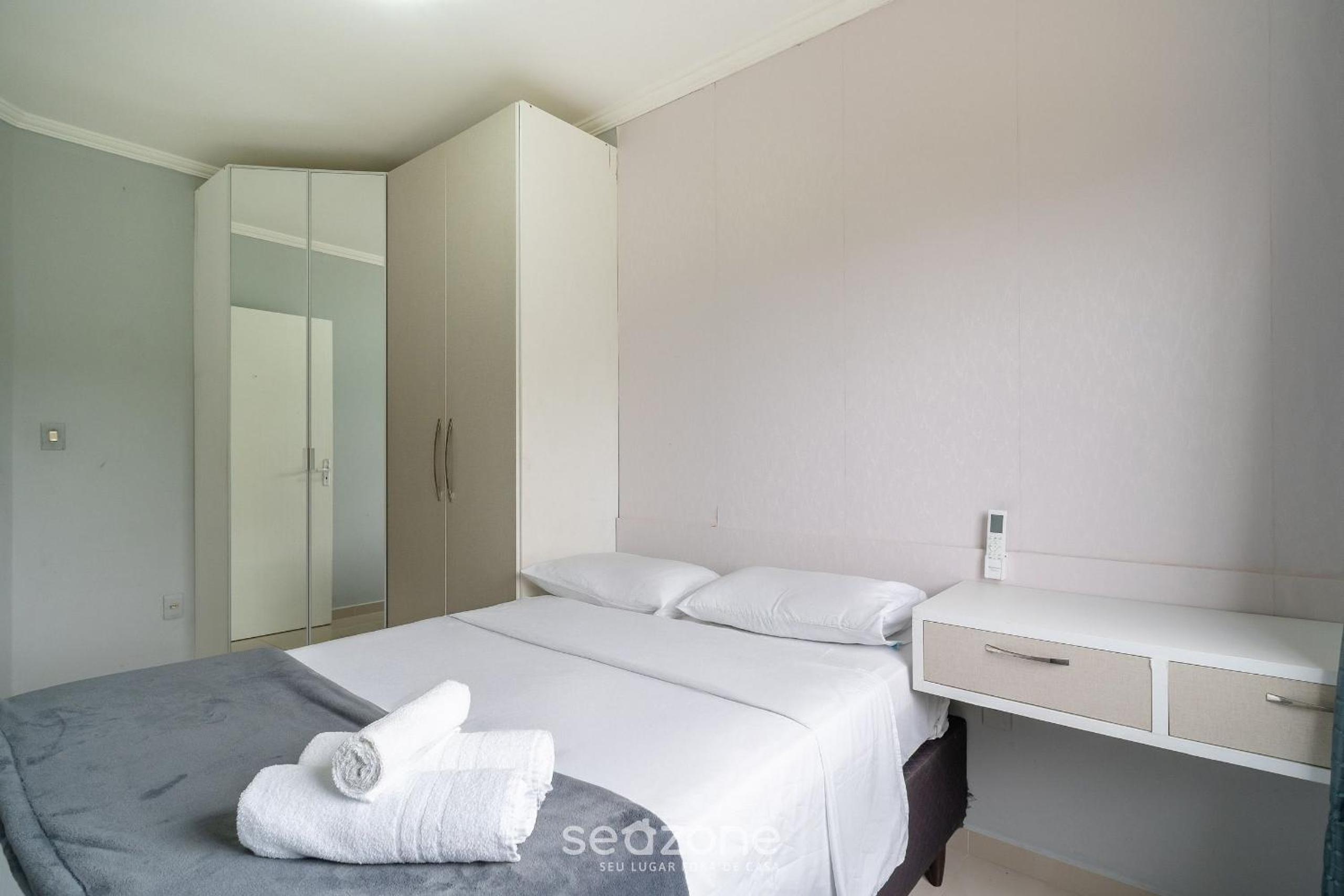 Apartment w/ Barbecue 850m from the Beach ACL0303