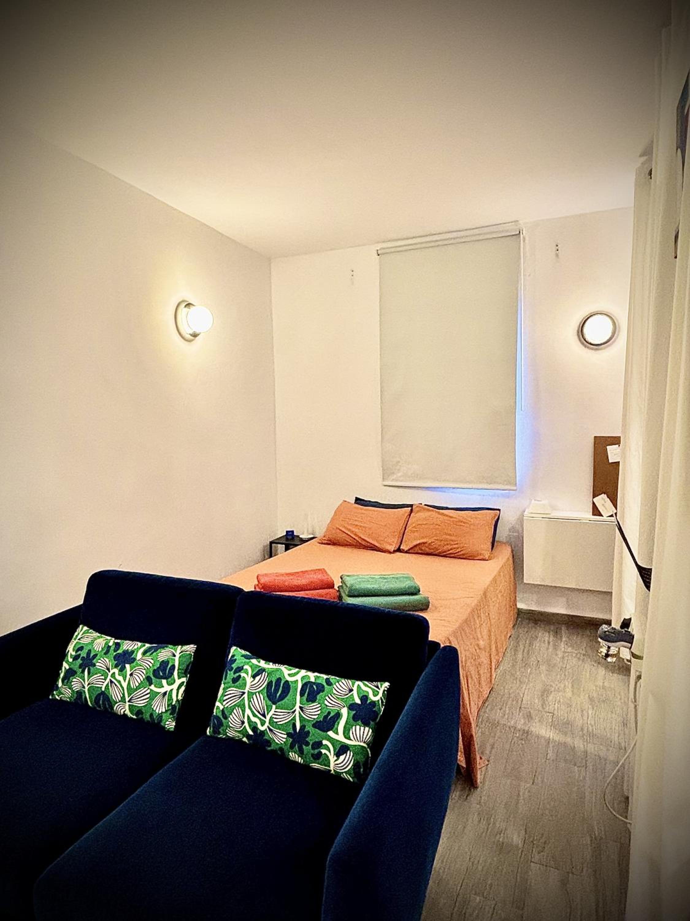 Estudio con terraza en La Línea Centro_ Studio103