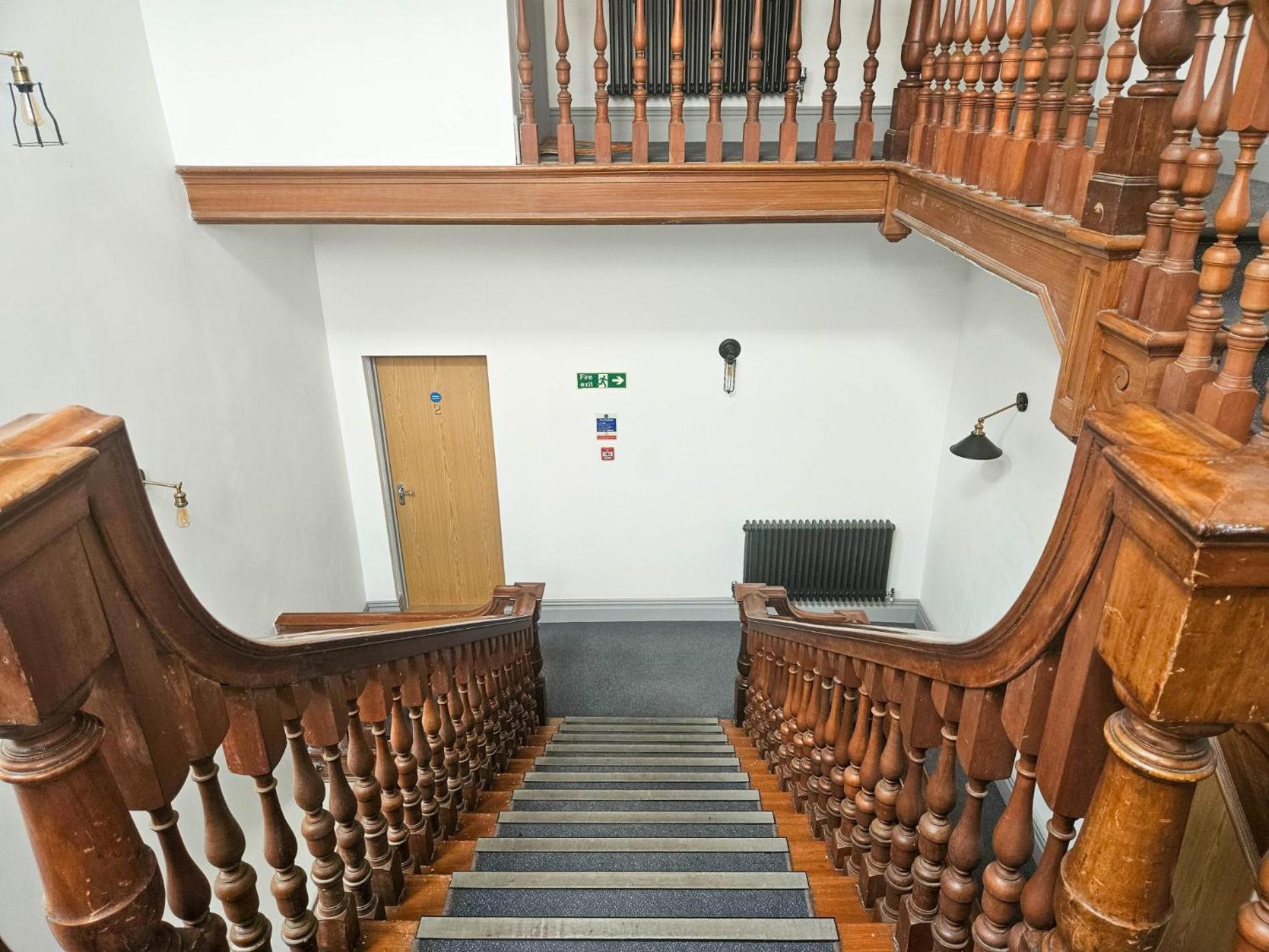 Churchill Studio - 1 Bedroom Studio - Uplands