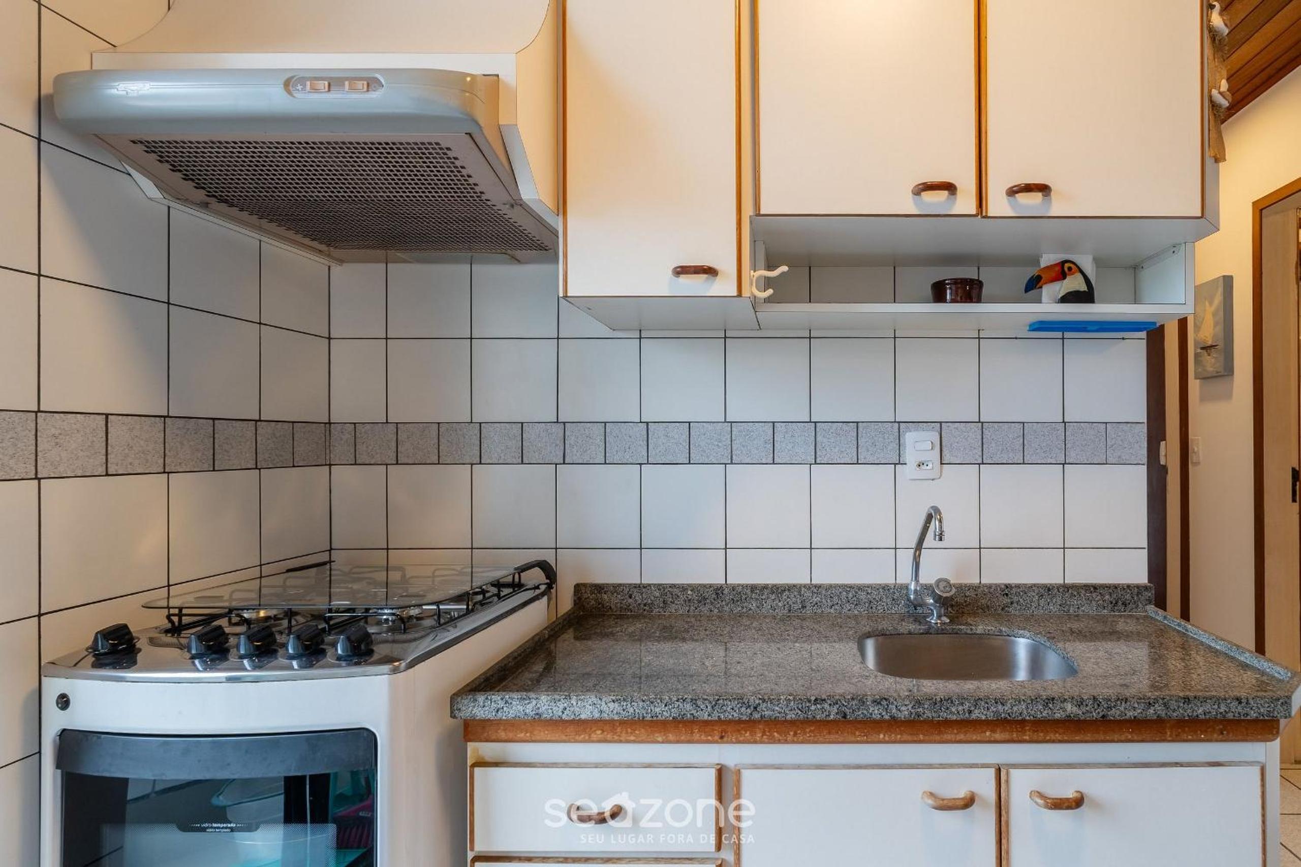 Apt w/ pool & BBQ 150m from the sea - CND0204