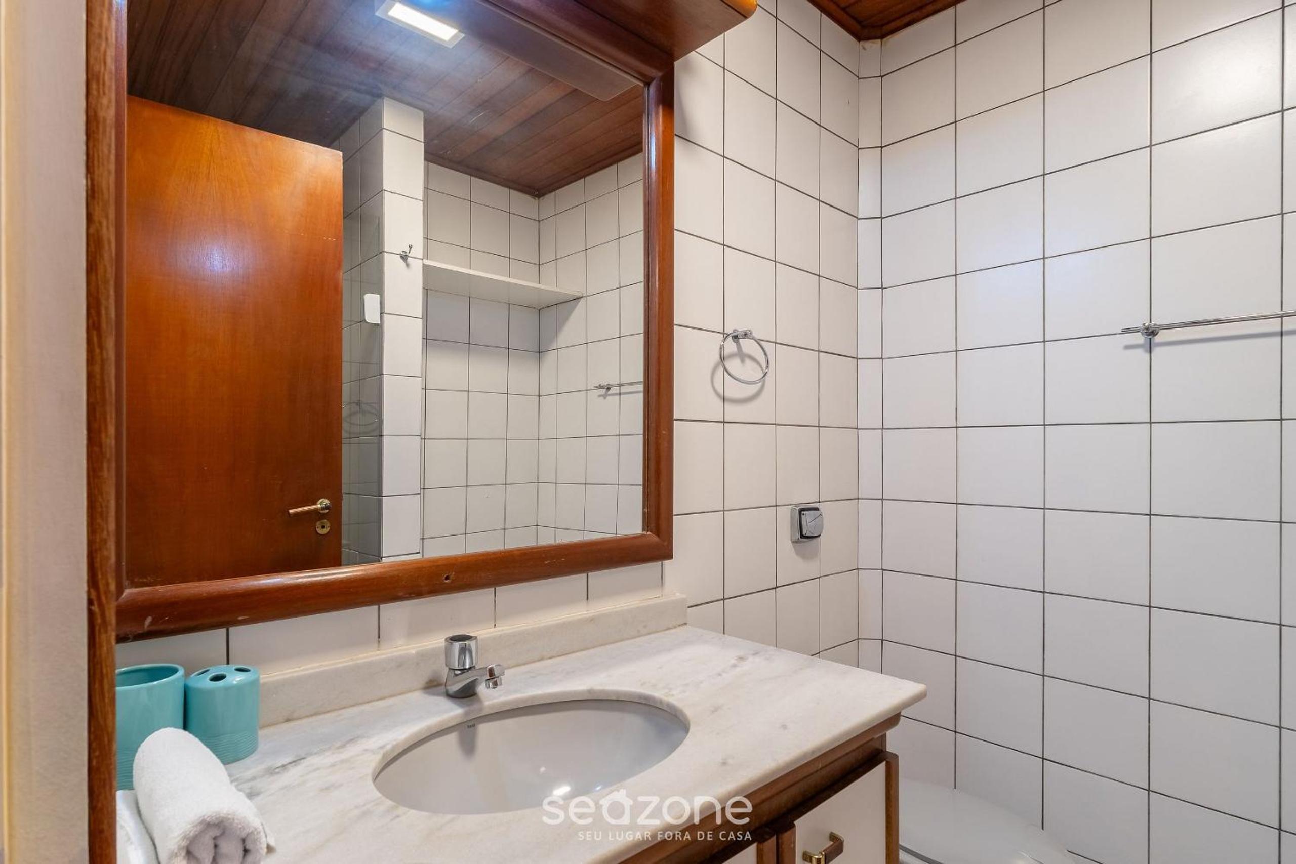 Apt w/ pool & BBQ 150m from the sea - CND0204