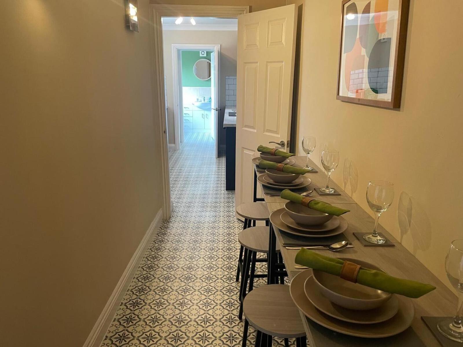 3-Bed Home Close to City Centre, Stadium & Baltic