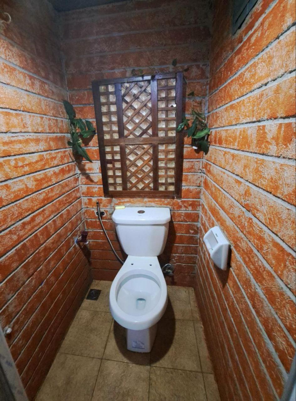 Pet-Friendly Tagaytay Retreat Country Nipa Huts