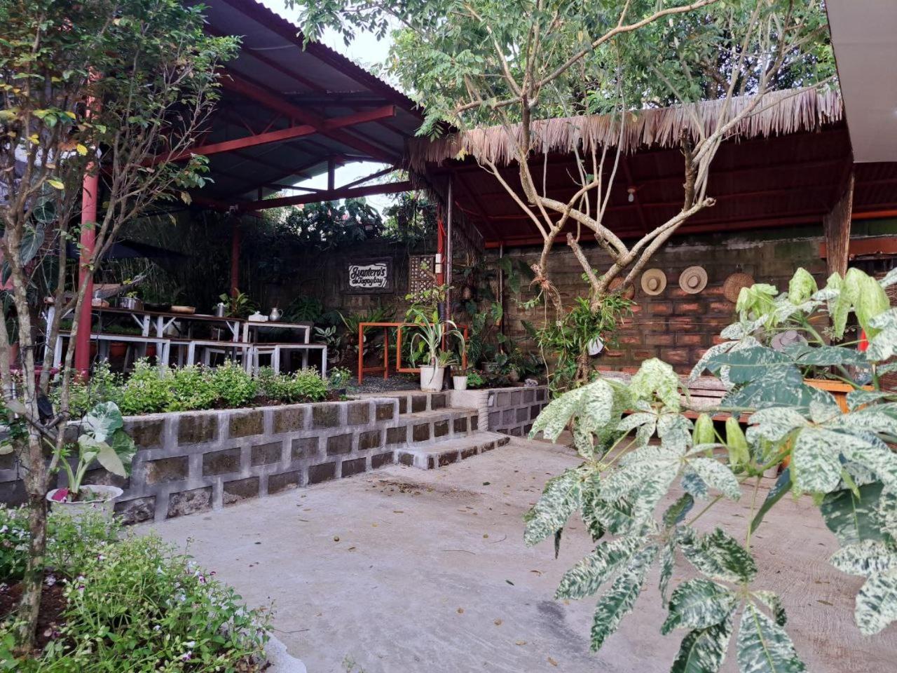 Pet-Friendly Tagaytay Retreat Country Nipa Huts