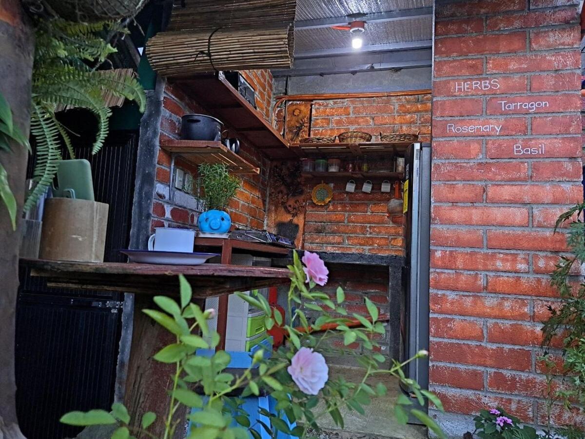 Pet-Friendly Tagaytay Retreat Country Nipa Huts