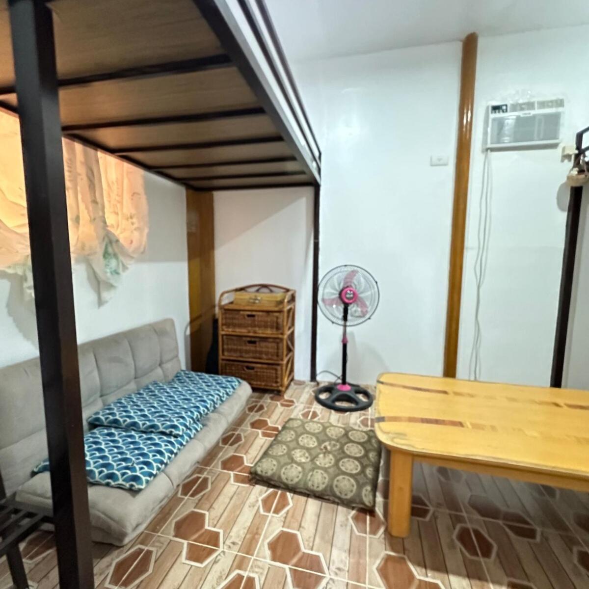 Pet-Friendly Tagaytay Retreat Country Nipa Huts