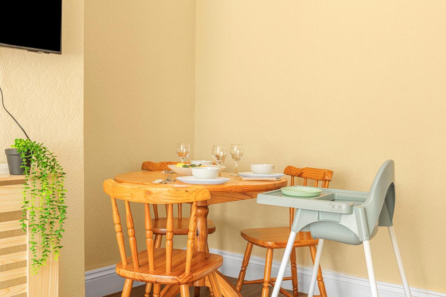 Rosewick Villa Ideal for Families n Professionals