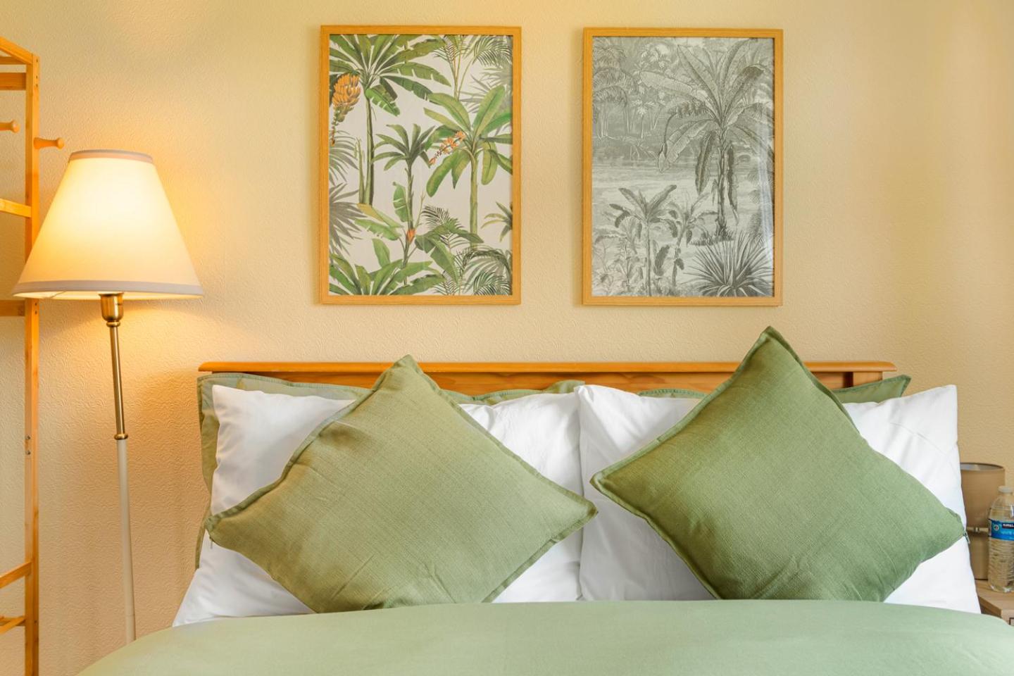 Rosewick Villa Ideal for Families n Professionals