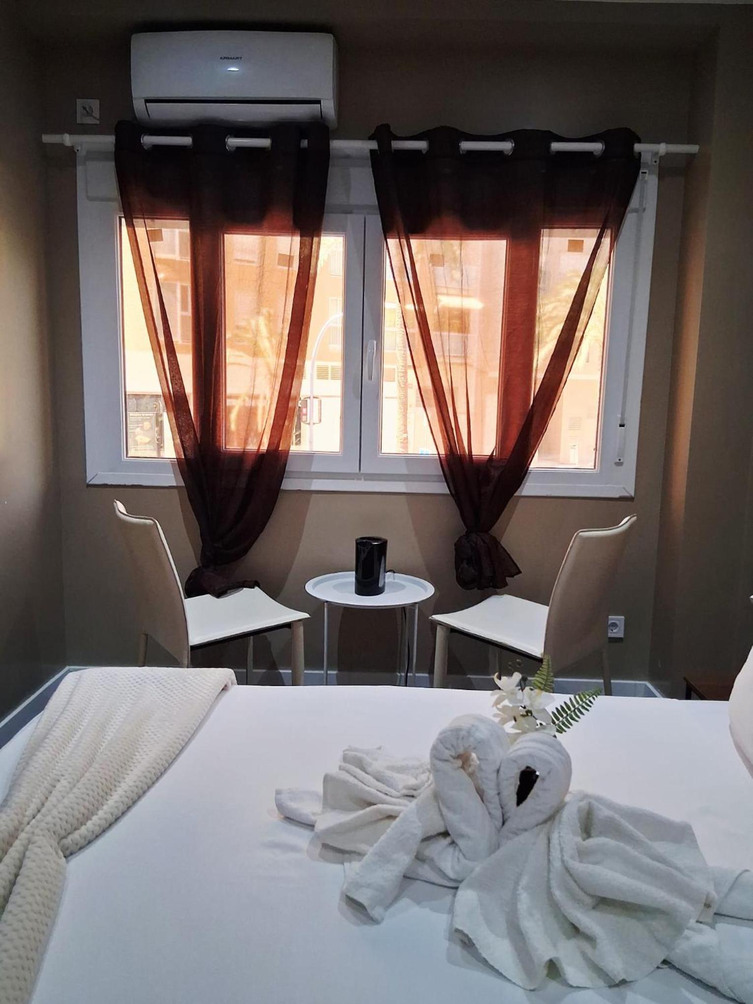 AS ROOMS Alicante