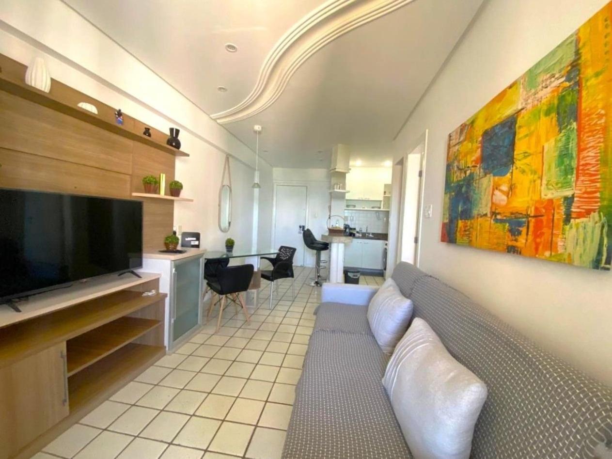 Apt with balcony in a condo with pool ACI0320
