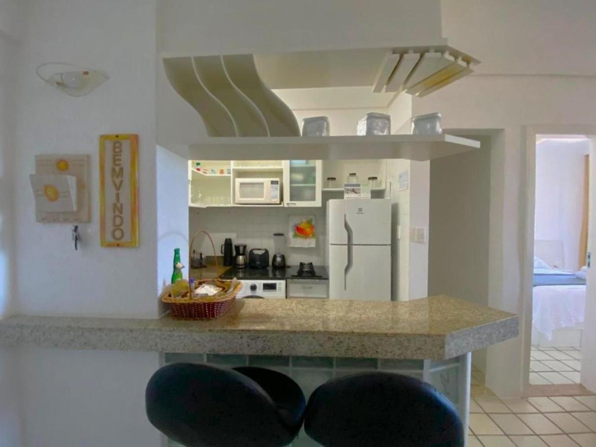 Apt with balcony in a condo with pool ACI0320