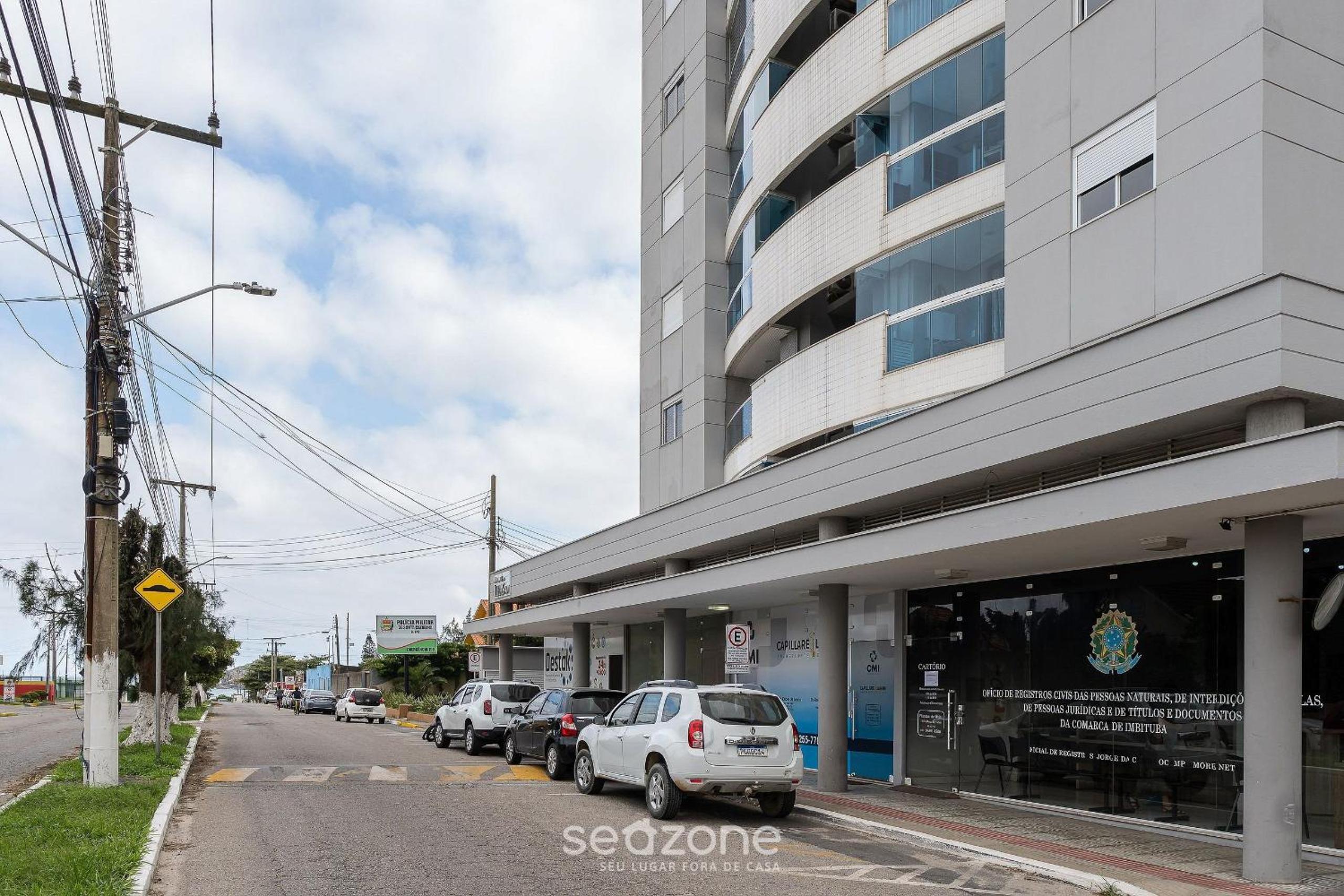 Apt w/balcony and BBQ 500m from the beach RML605