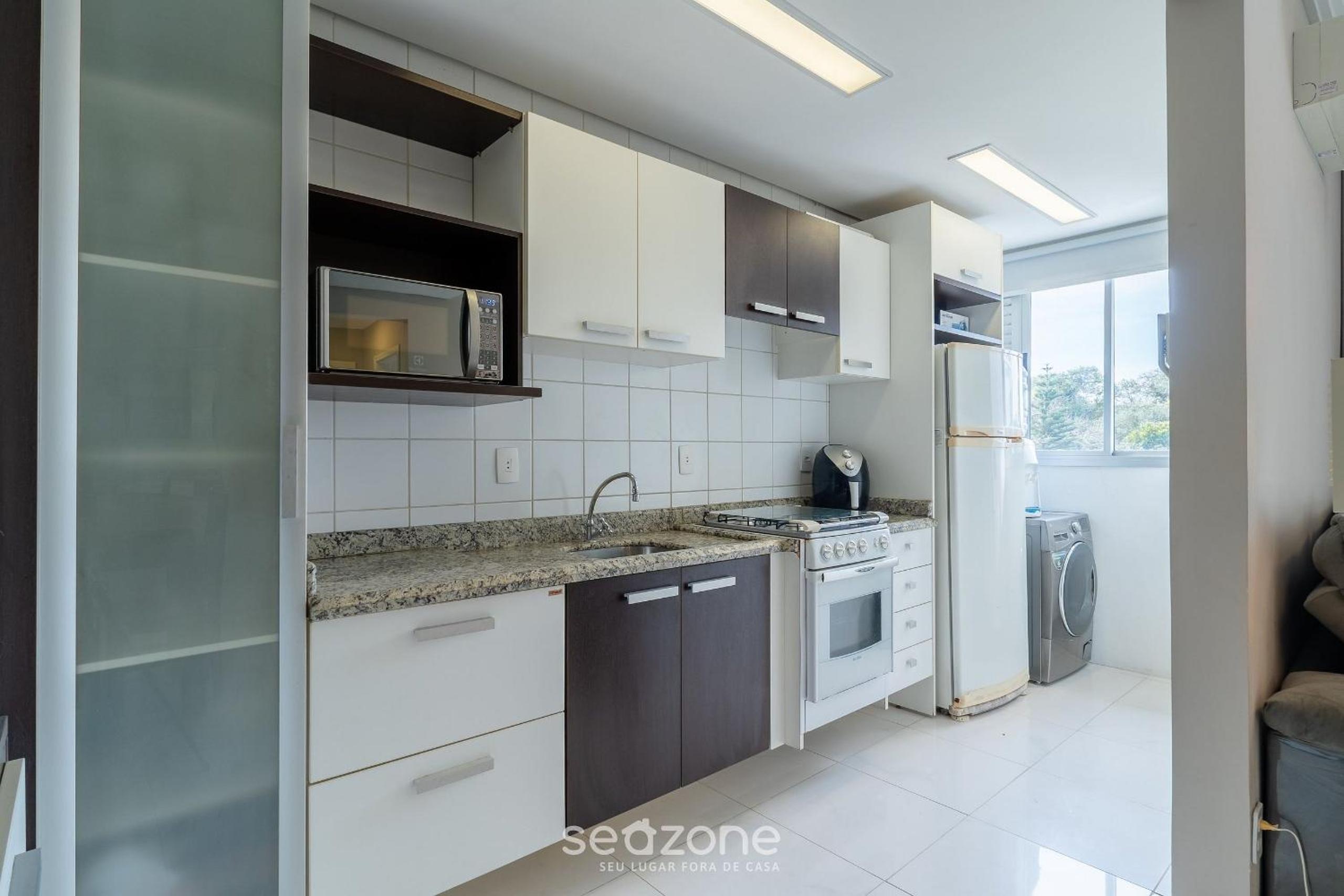 2-Bedr Ap w/ Barbecue 650m from the Beach ESP0301