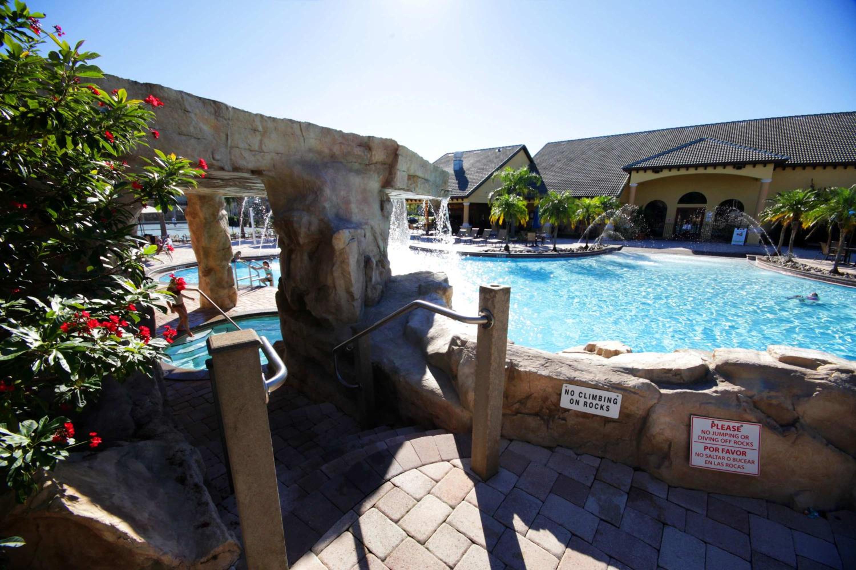 Themed 5Bd Paradise Palms Close to Disney w Pool 8951