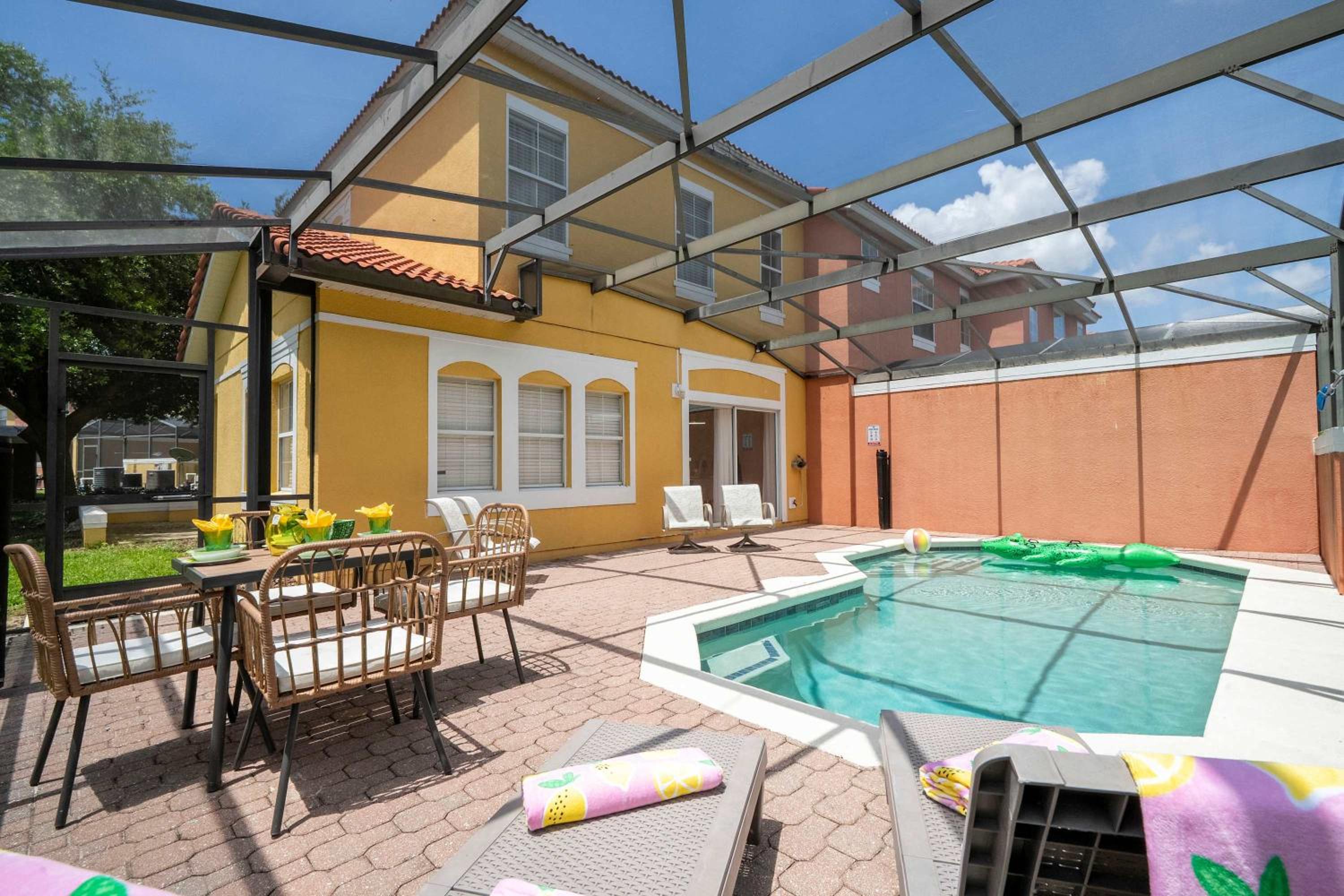 Gorgeous 4Bd w Pool at Encantada Resort 8523