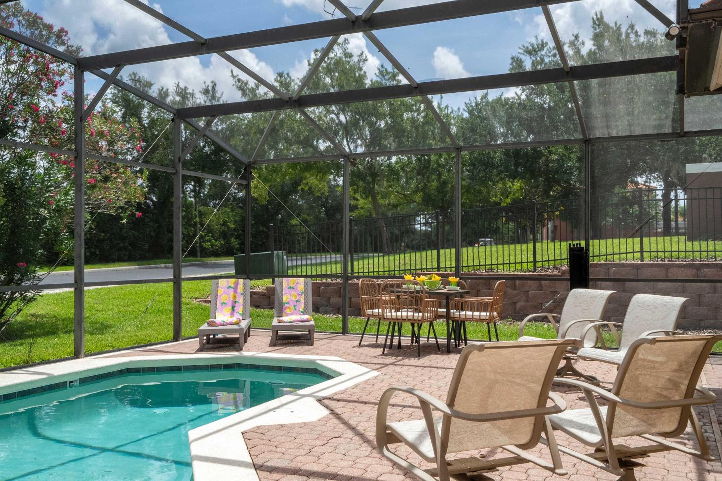 Gorgeous 4Bd w Pool at Encantada Resort 8523