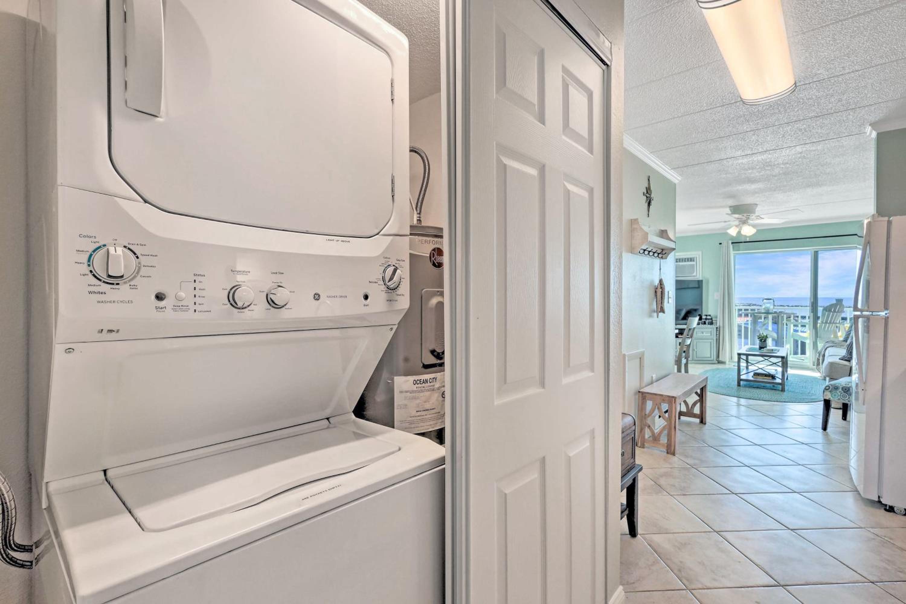BeachBox II - The One with Panoramic Inlet Views - Couple's Corner - Assateague House 411