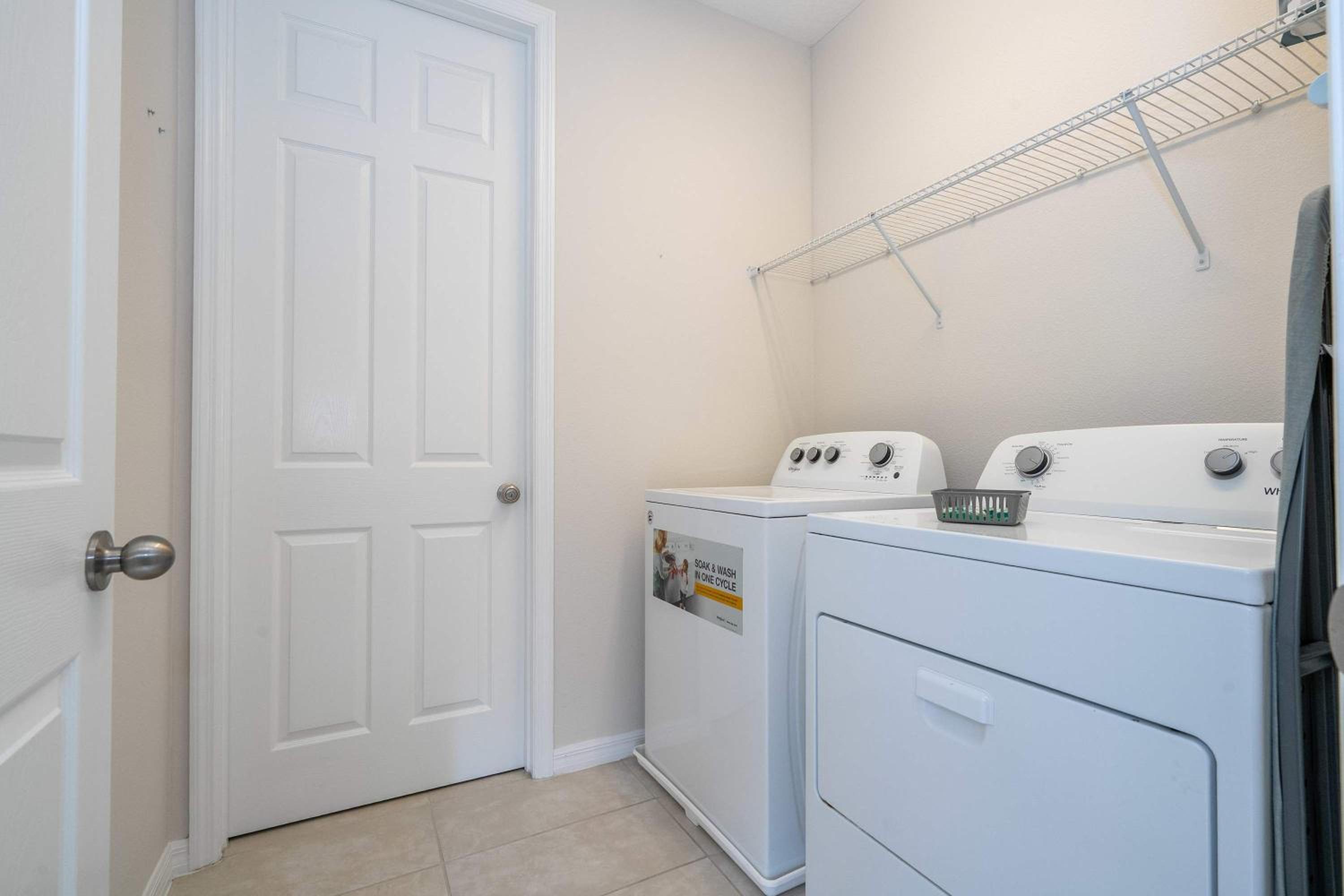Stunning 4Bd w Pool Gameroom Solara Resort 9008