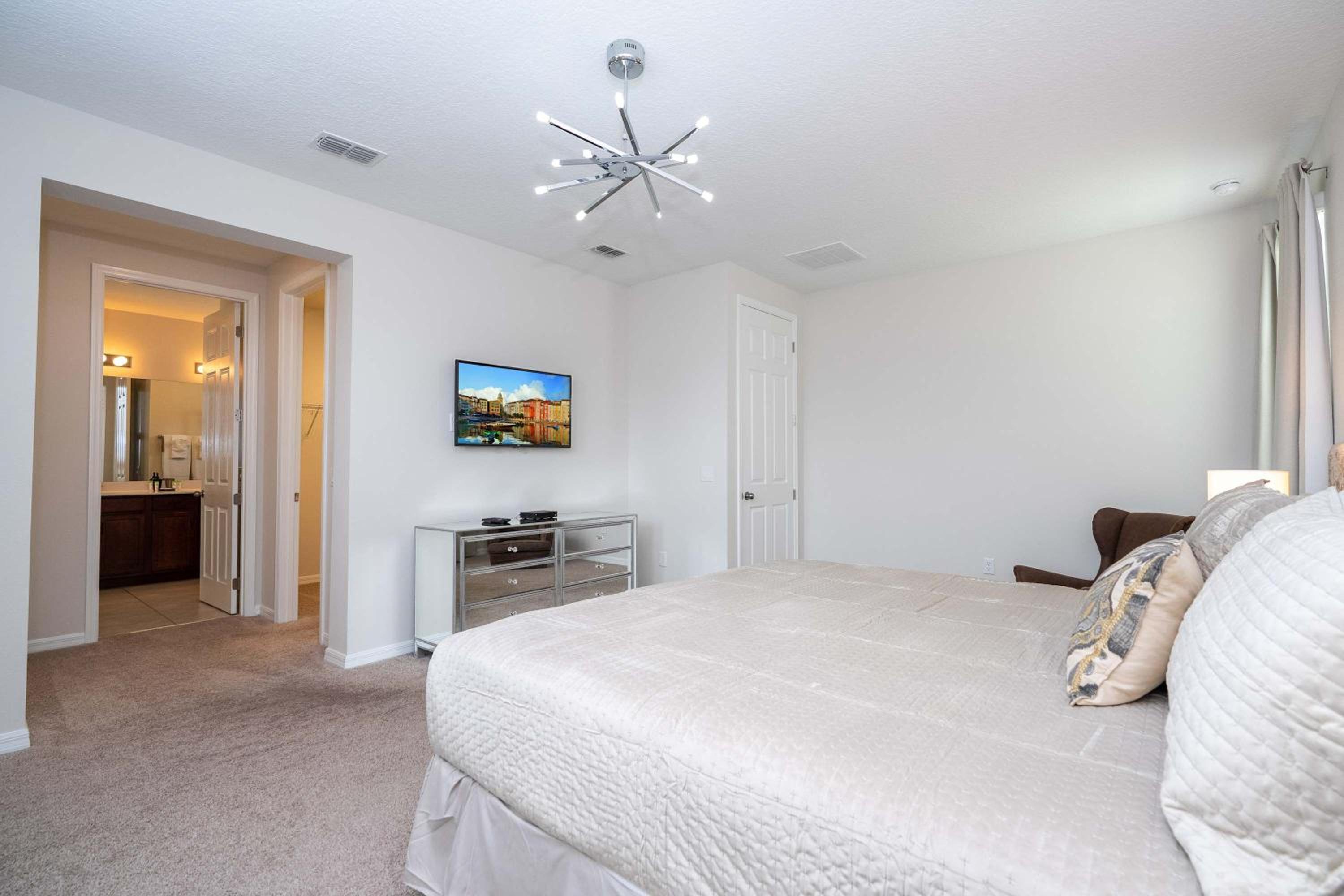 Stunning 4Bd w Pool Gameroom Solara Resort 9008