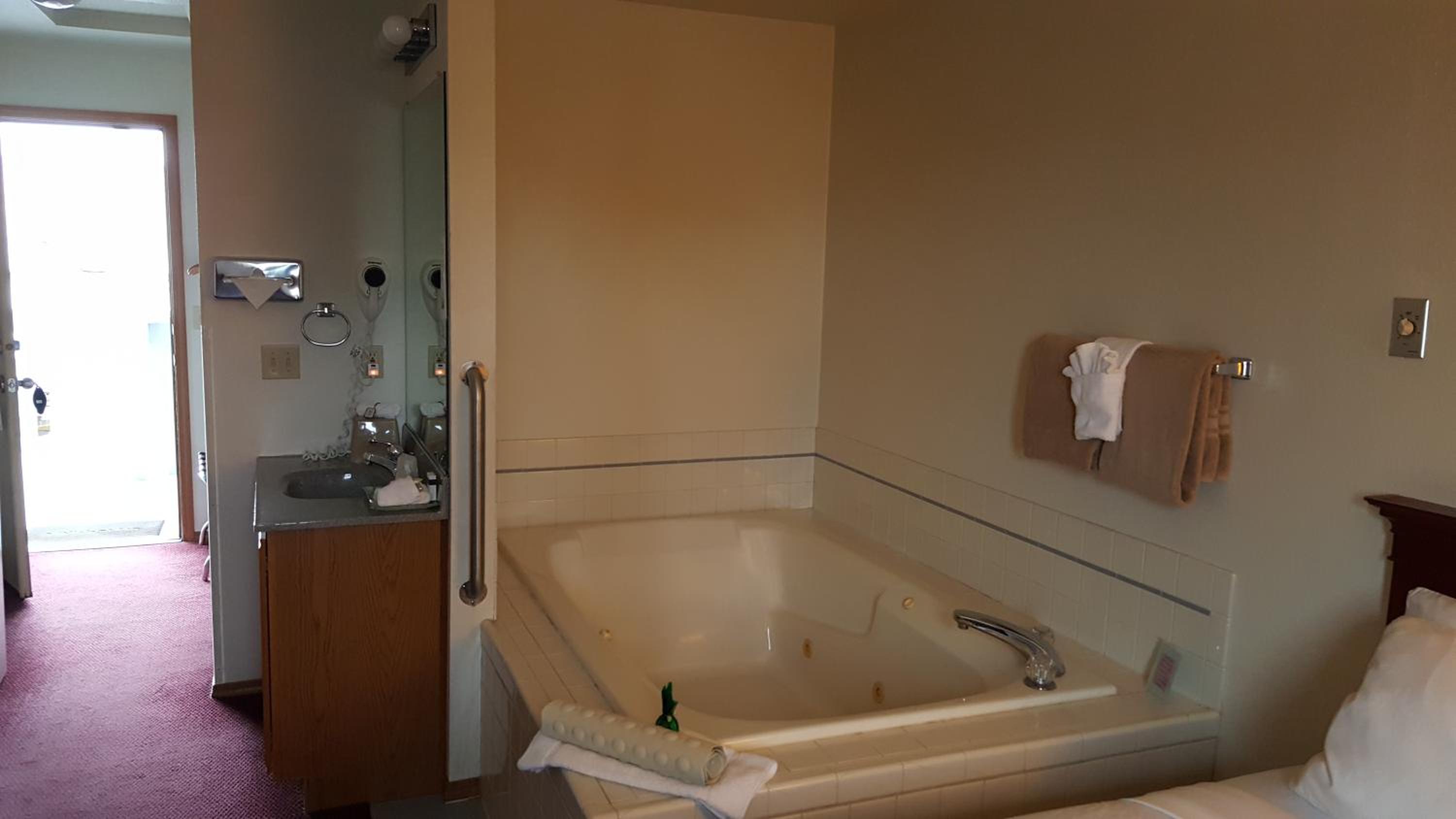 Hillcrest Inn