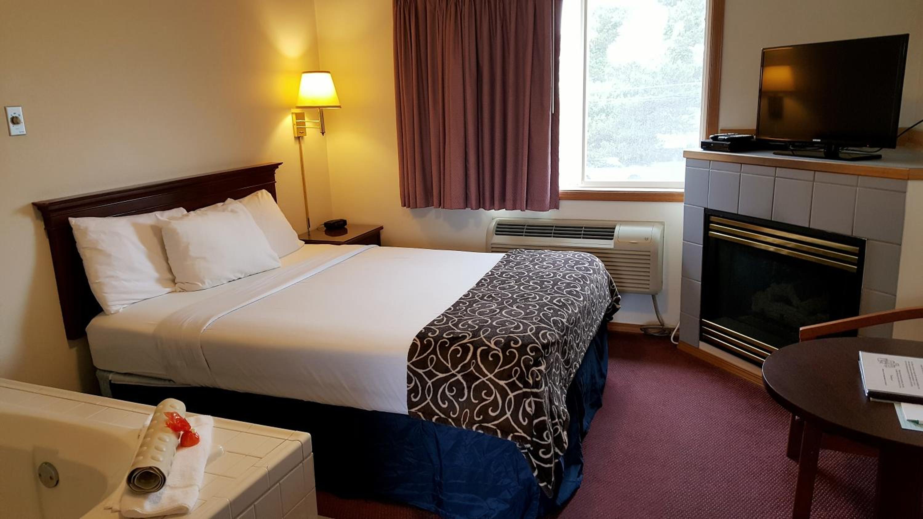 Hillcrest Inn