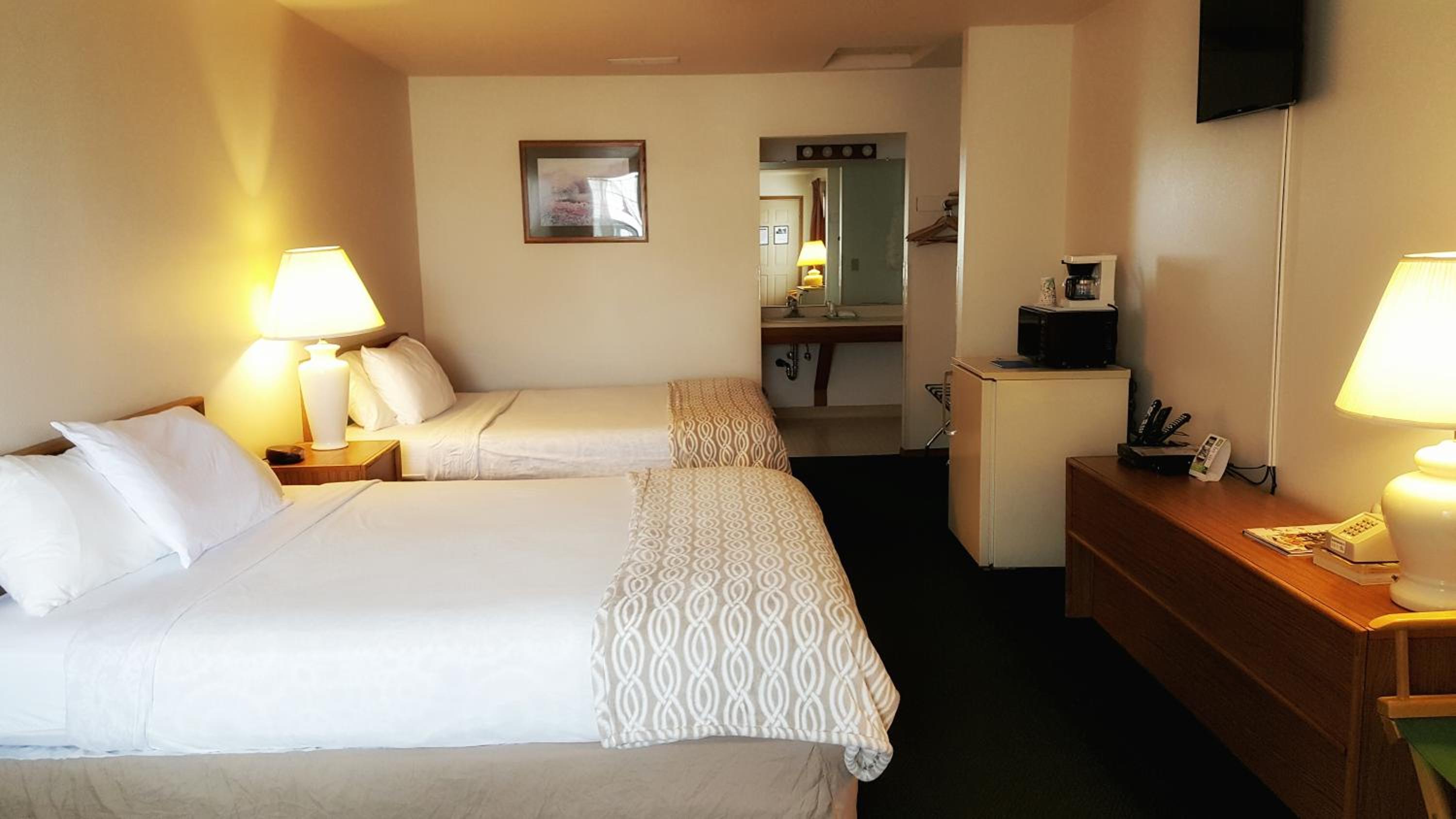 Hillcrest Inn
