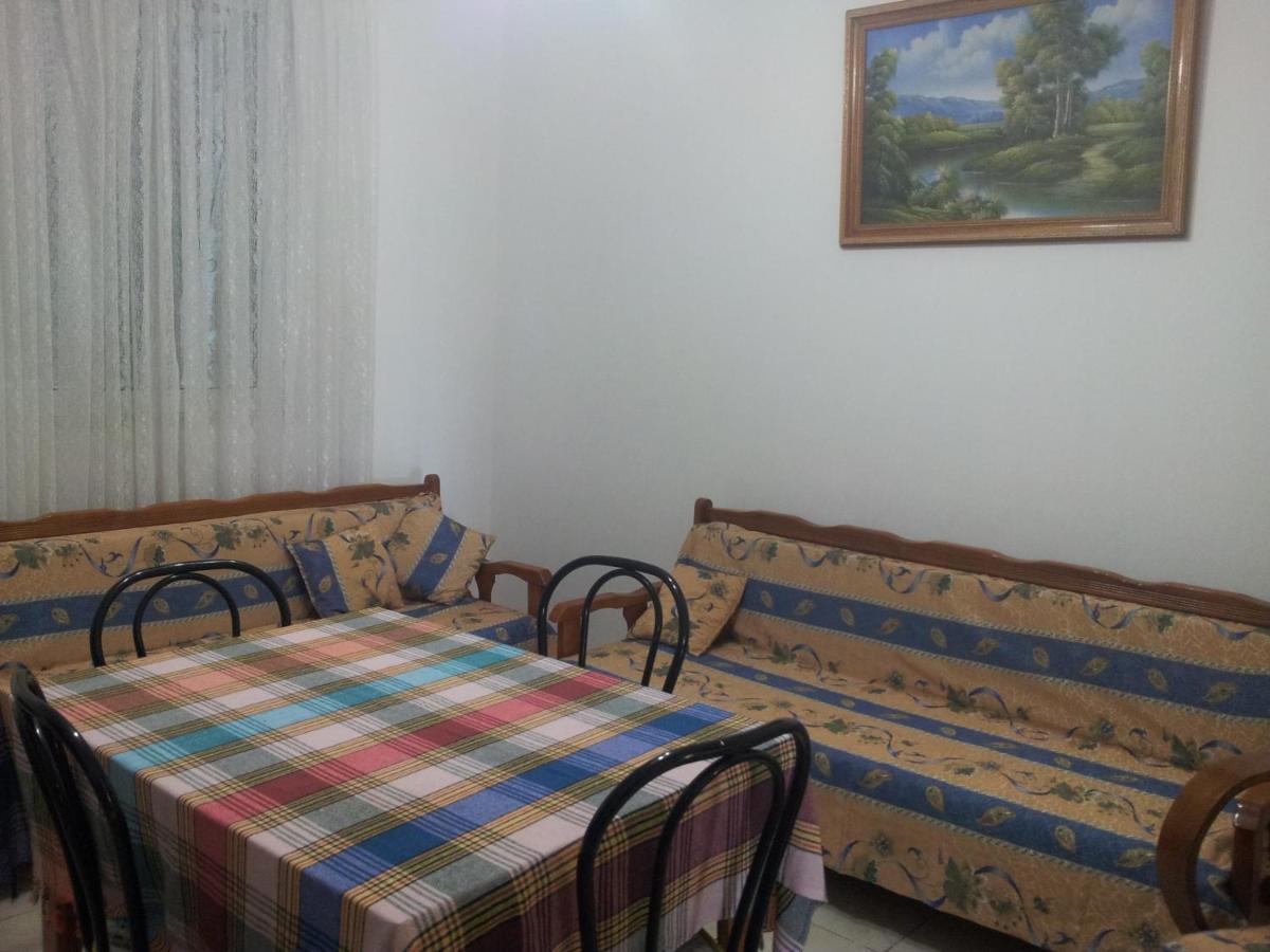 Guest House and Tavern Leo