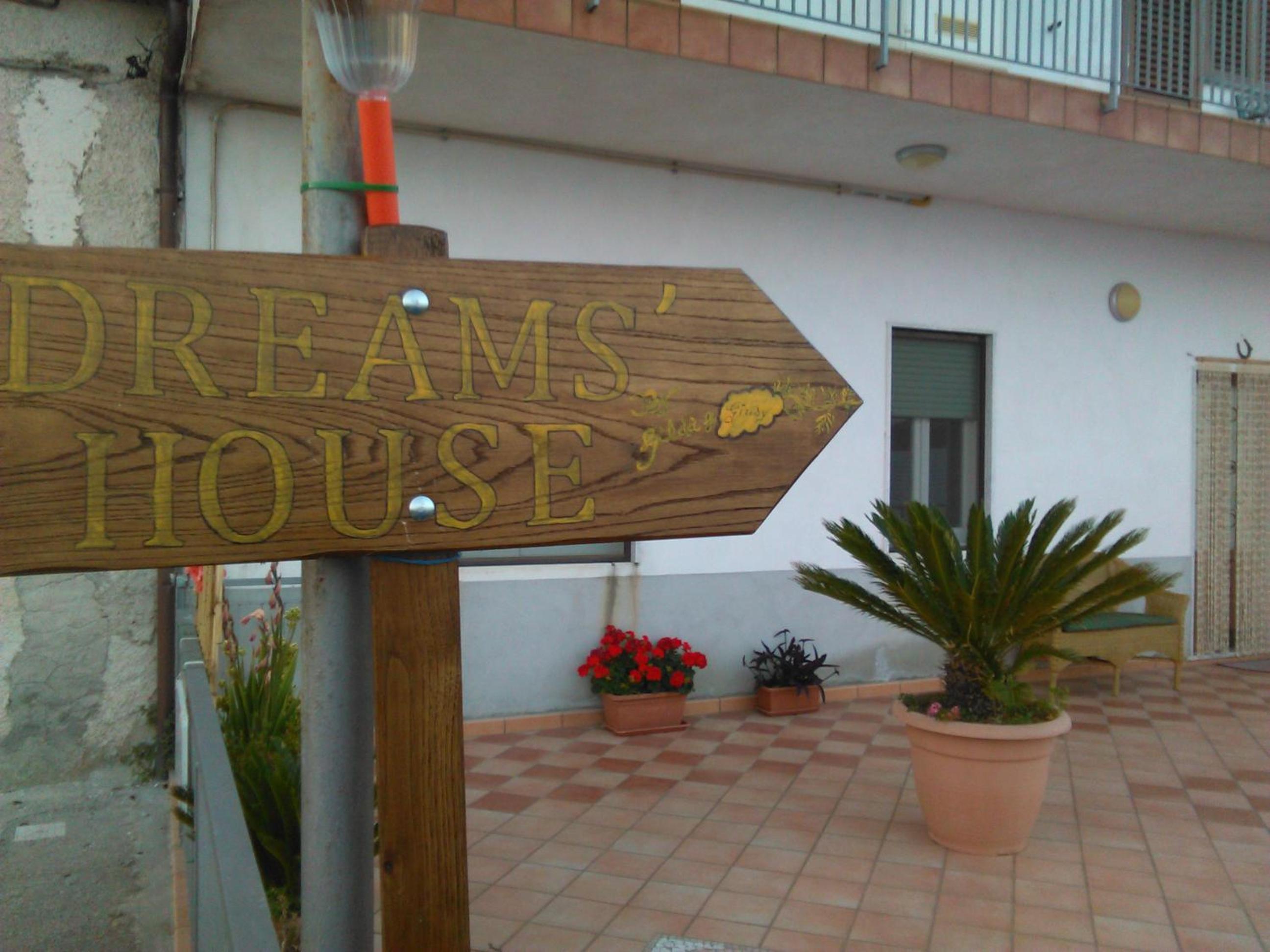 Photo 47