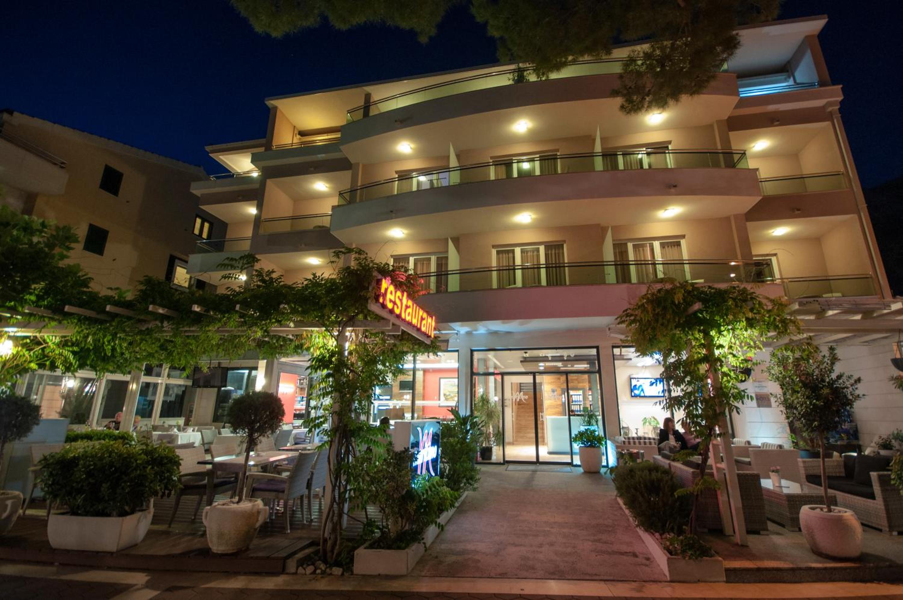 Hotel Maritimo - Image 1