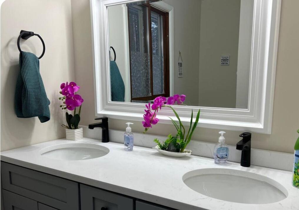 Evergreen Escapes 4 BR with Game Room, Firepit near Kalahari and Camelback