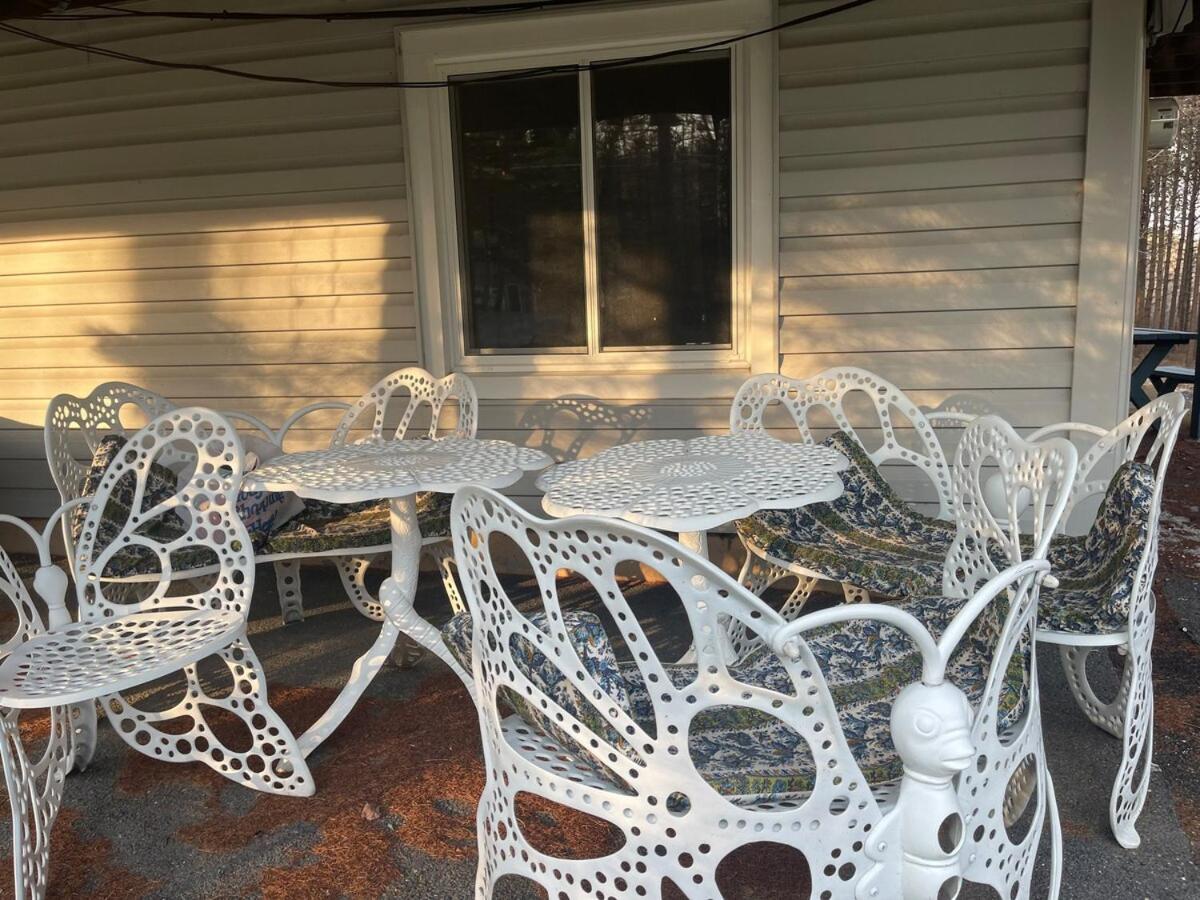 Evergreen Escapes 4 BR with Game Room, Firepit near Kalahari and Camelback