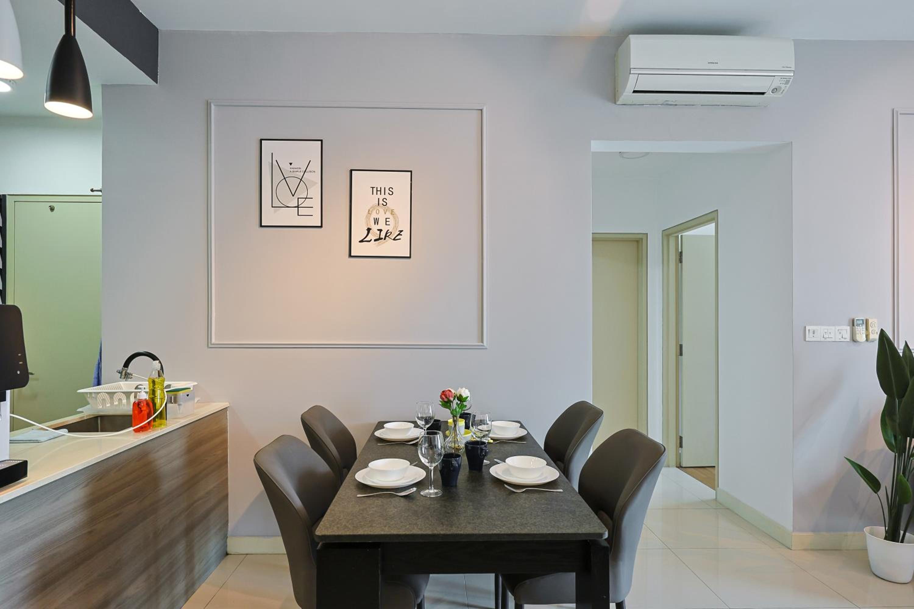 V Residence Sunway Velocity Kuala Lumpur by Vivid Stay