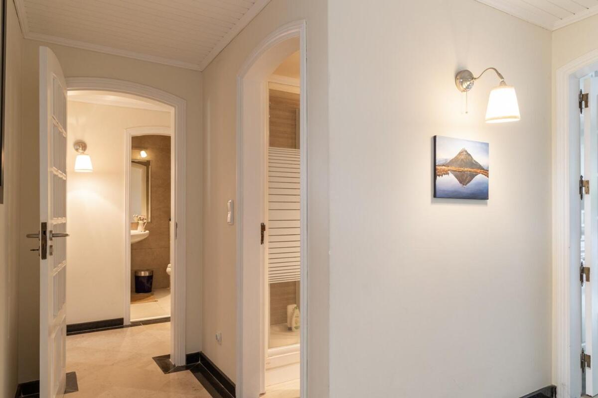 Luxury apartment in Monte Estoril