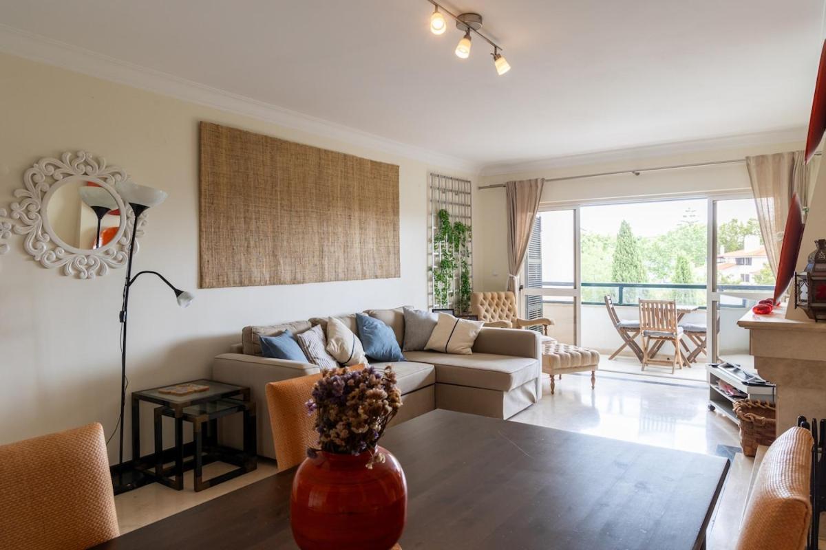 Luxury apartment in Monte Estoril