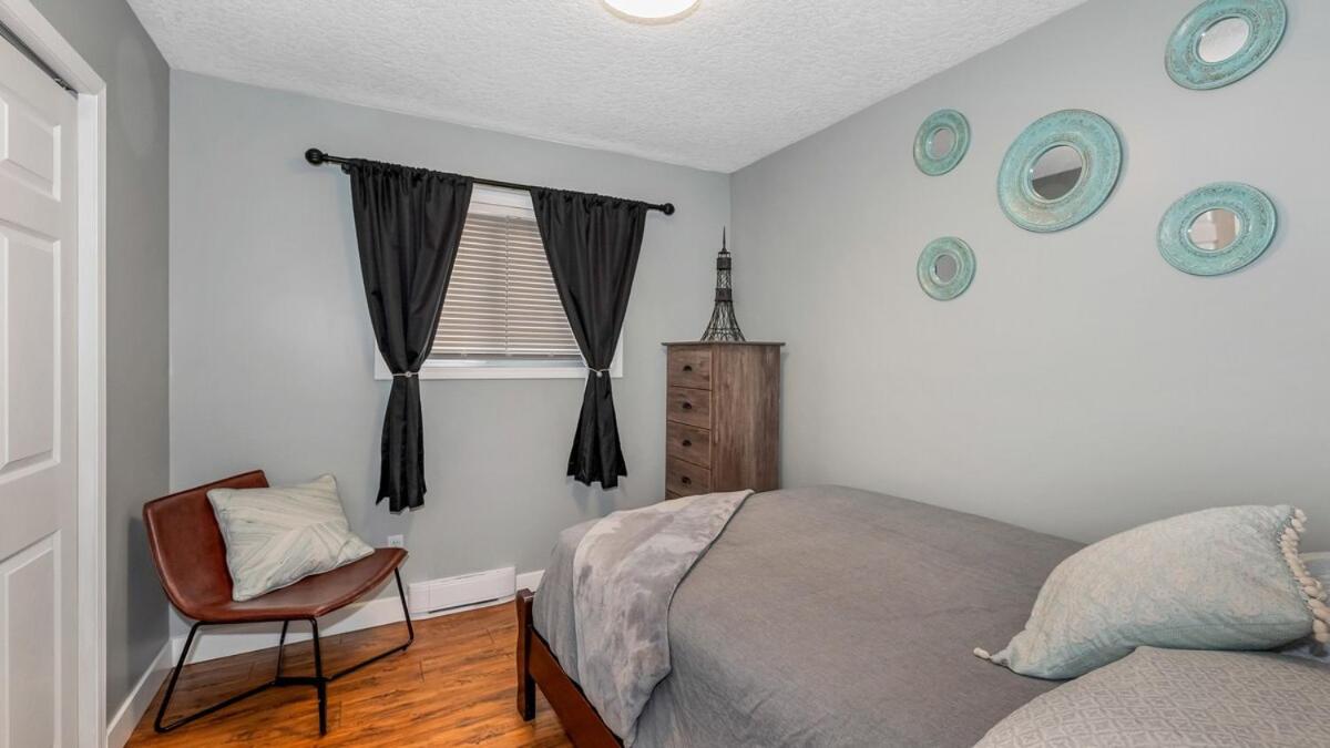 Knockan Hill Rentals - Ground Floor Suite