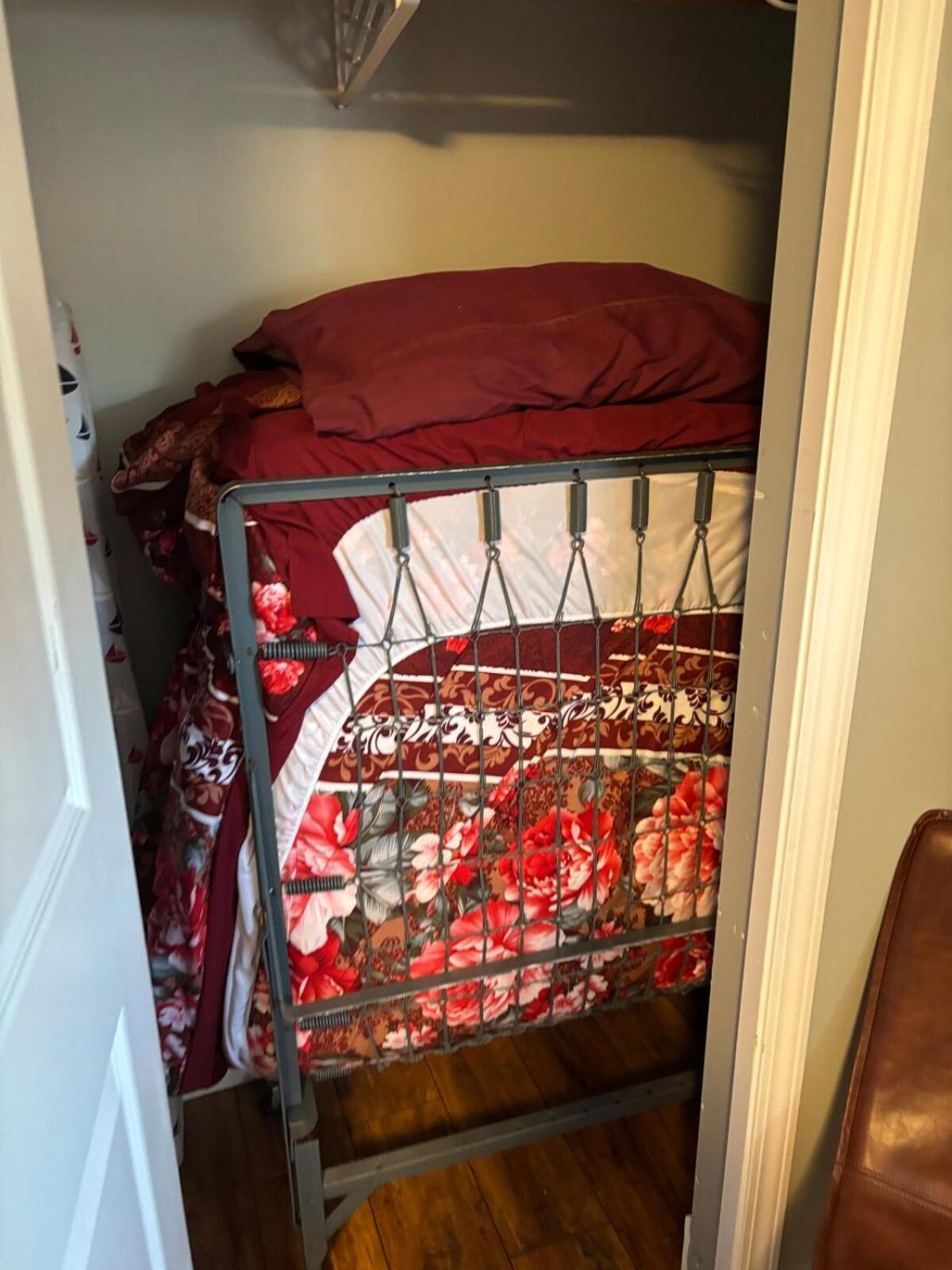 Knockan Hill Rentals - Ground Floor Suite