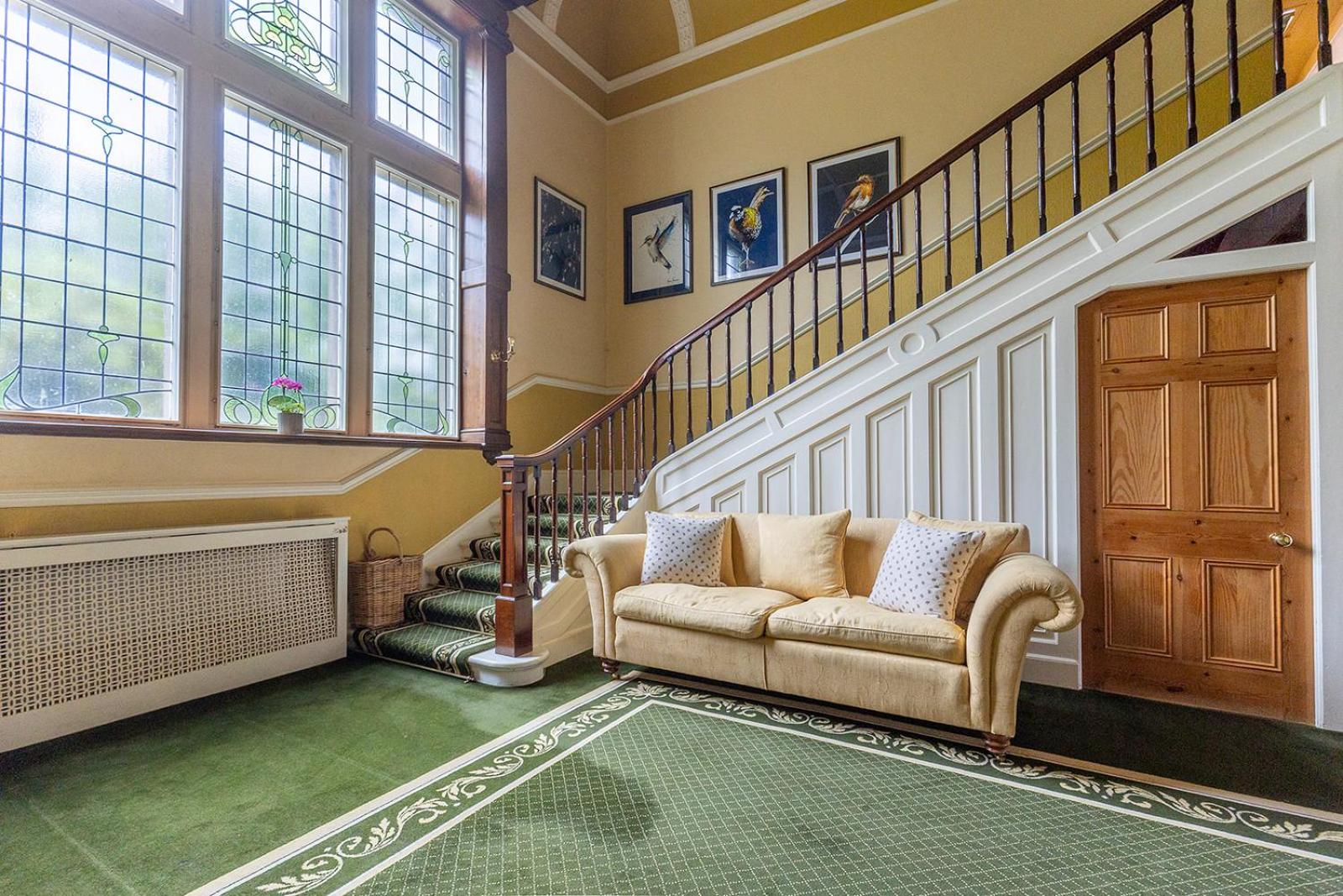RAYGILL HOUSE - Spacious Family Retreat in Scenic North Yorkshire - Hot tub hire available