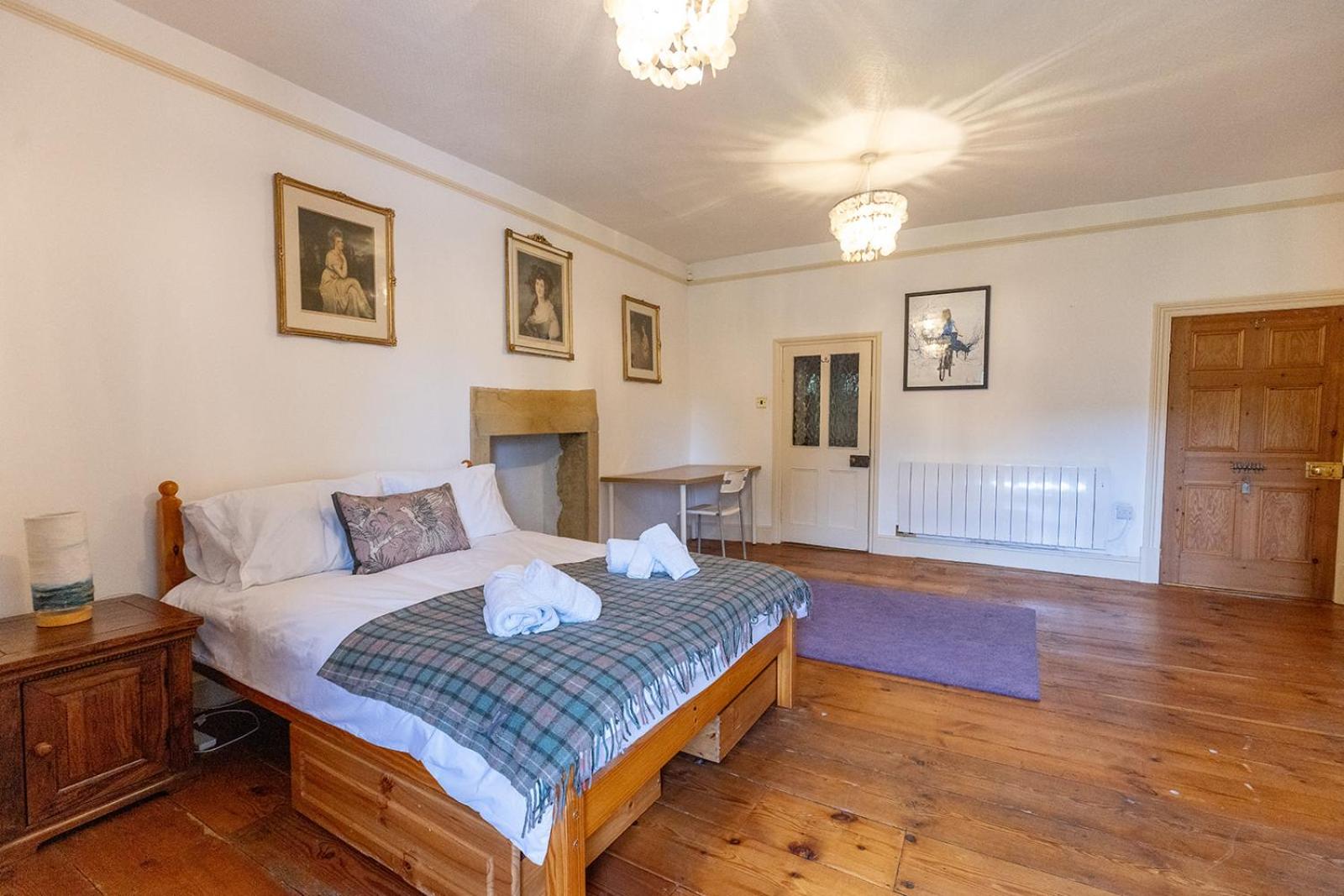 RAYGILL HOUSE - Spacious Family Retreat in Scenic North Yorkshire - Hot tub hire available