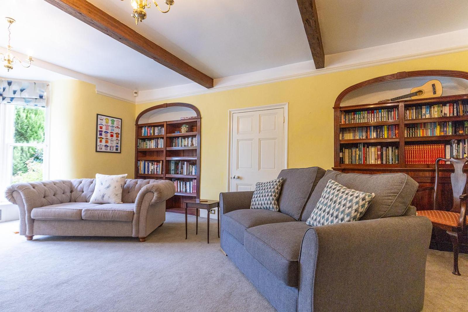 RAYGILL HOUSE - Spacious Family Retreat in Scenic North Yorkshire - Hot tub hire available