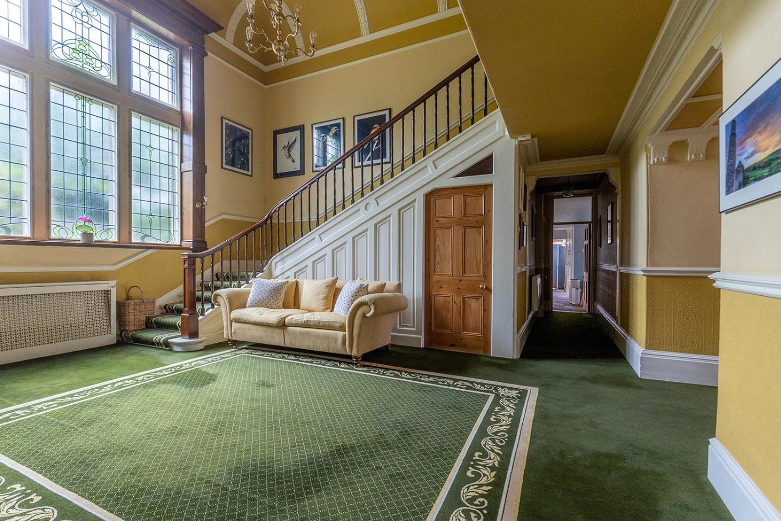 RAYGILL HOUSE - Spacious Family Retreat in Scenic North Yorkshire - Hot tub hire available