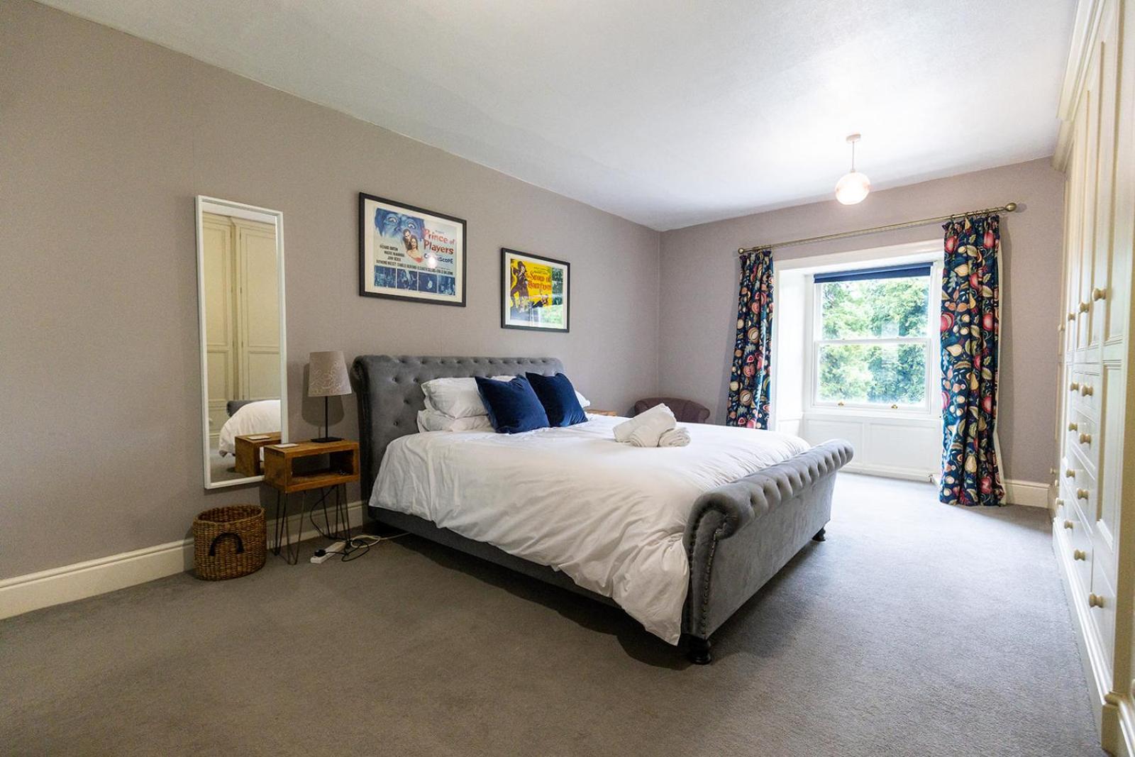 RAYGILL HOUSE - Spacious Family Retreat in Scenic North Yorkshire - Hot tub hire available