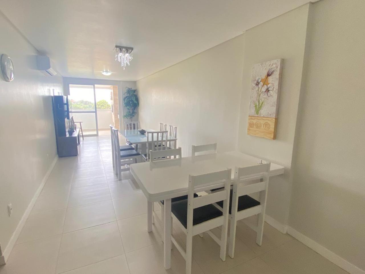 Palmas Maravilhoso Beach Apartment!