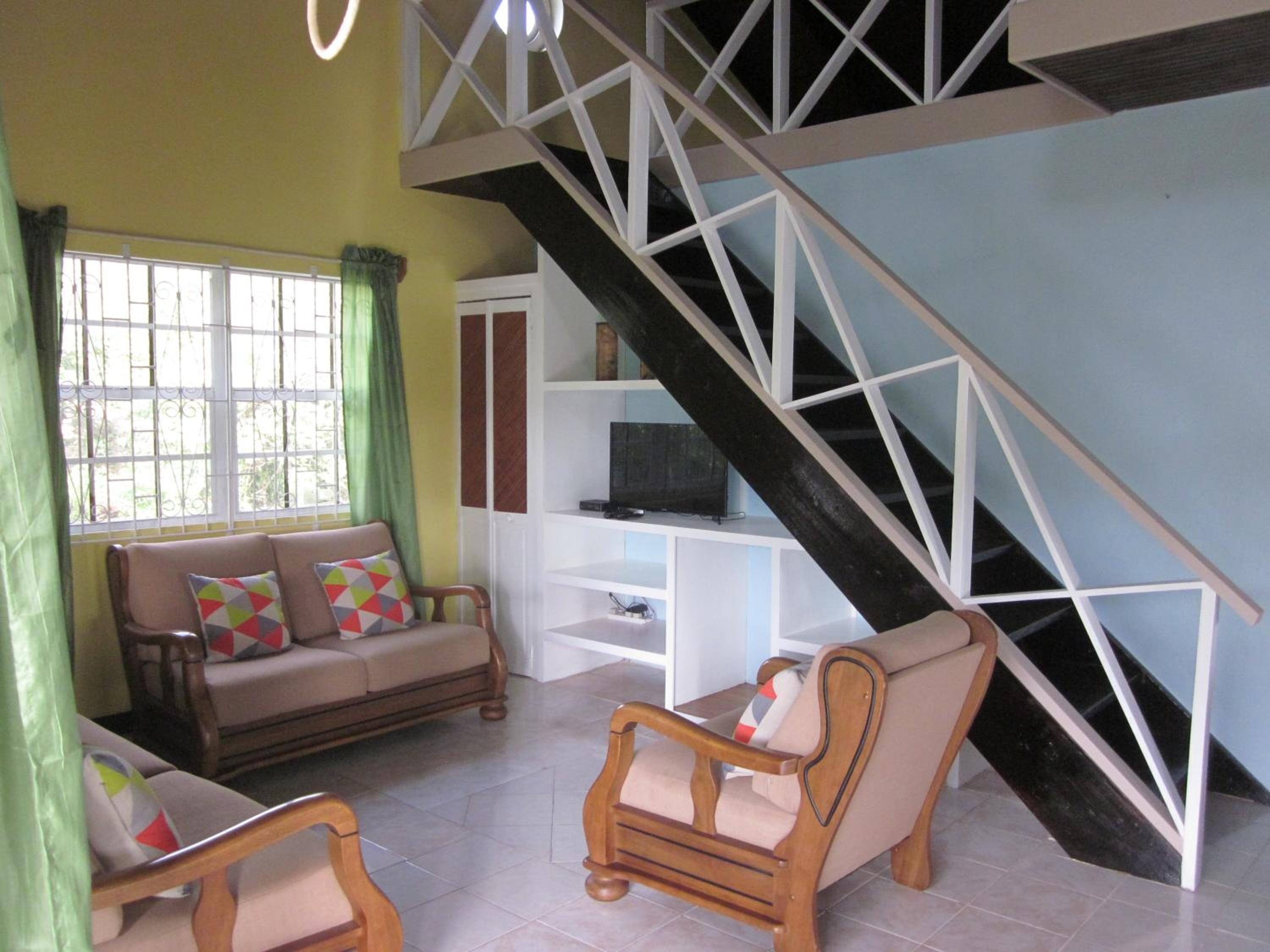 Buttercup Cottage Apartments