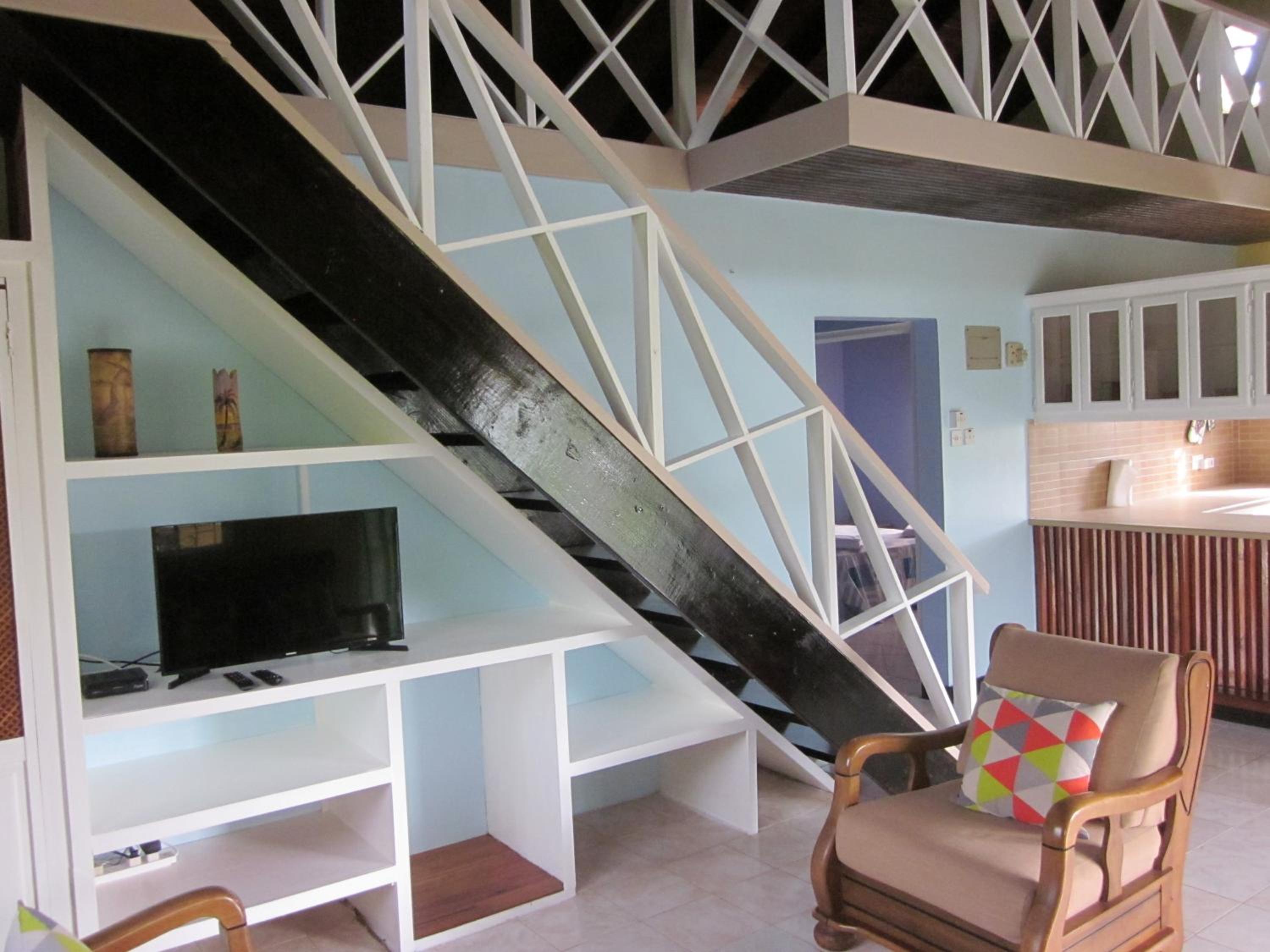 Buttercup Cottage Apartments
