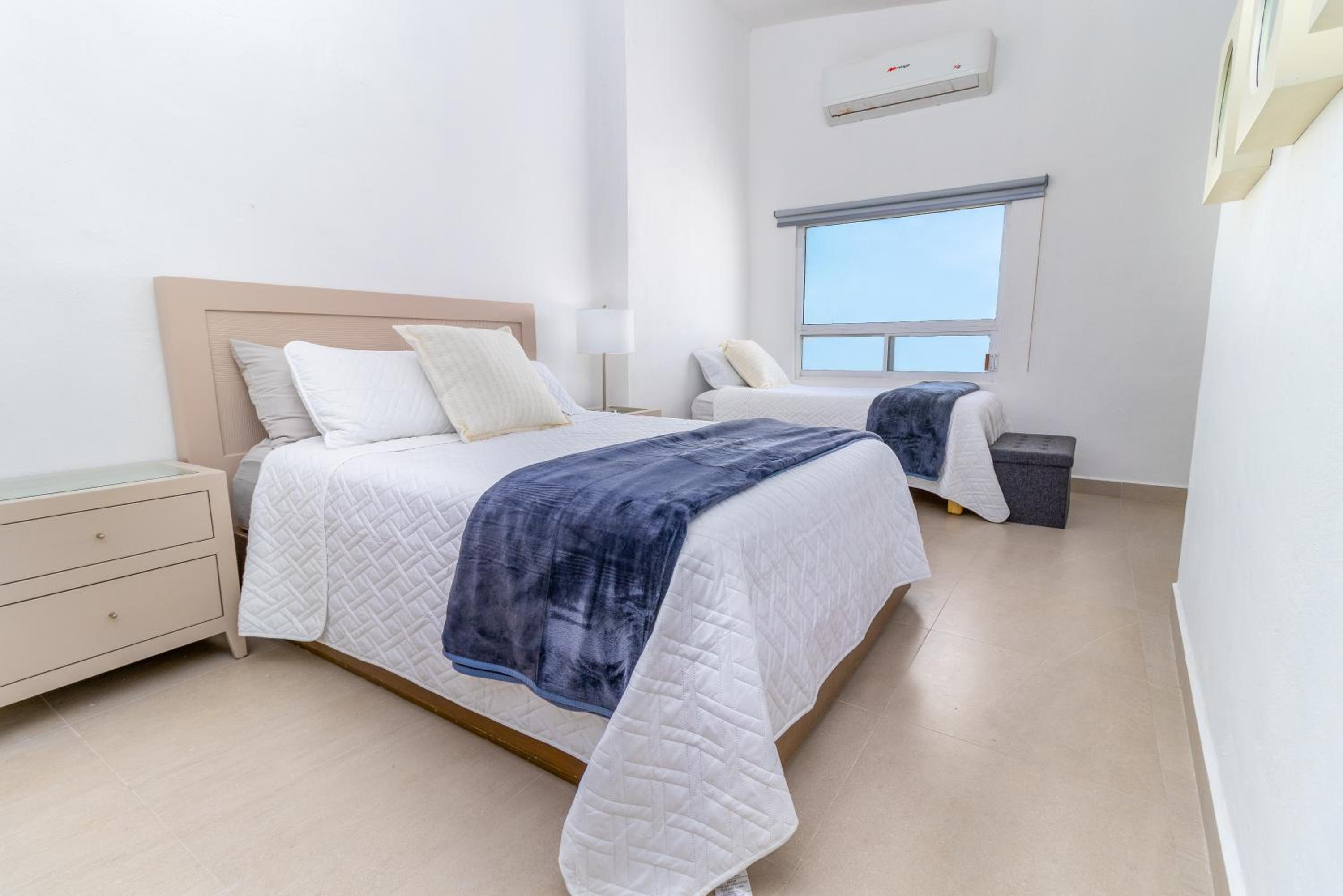 Dome Getaway - Pool, Ocean View & Beach Access